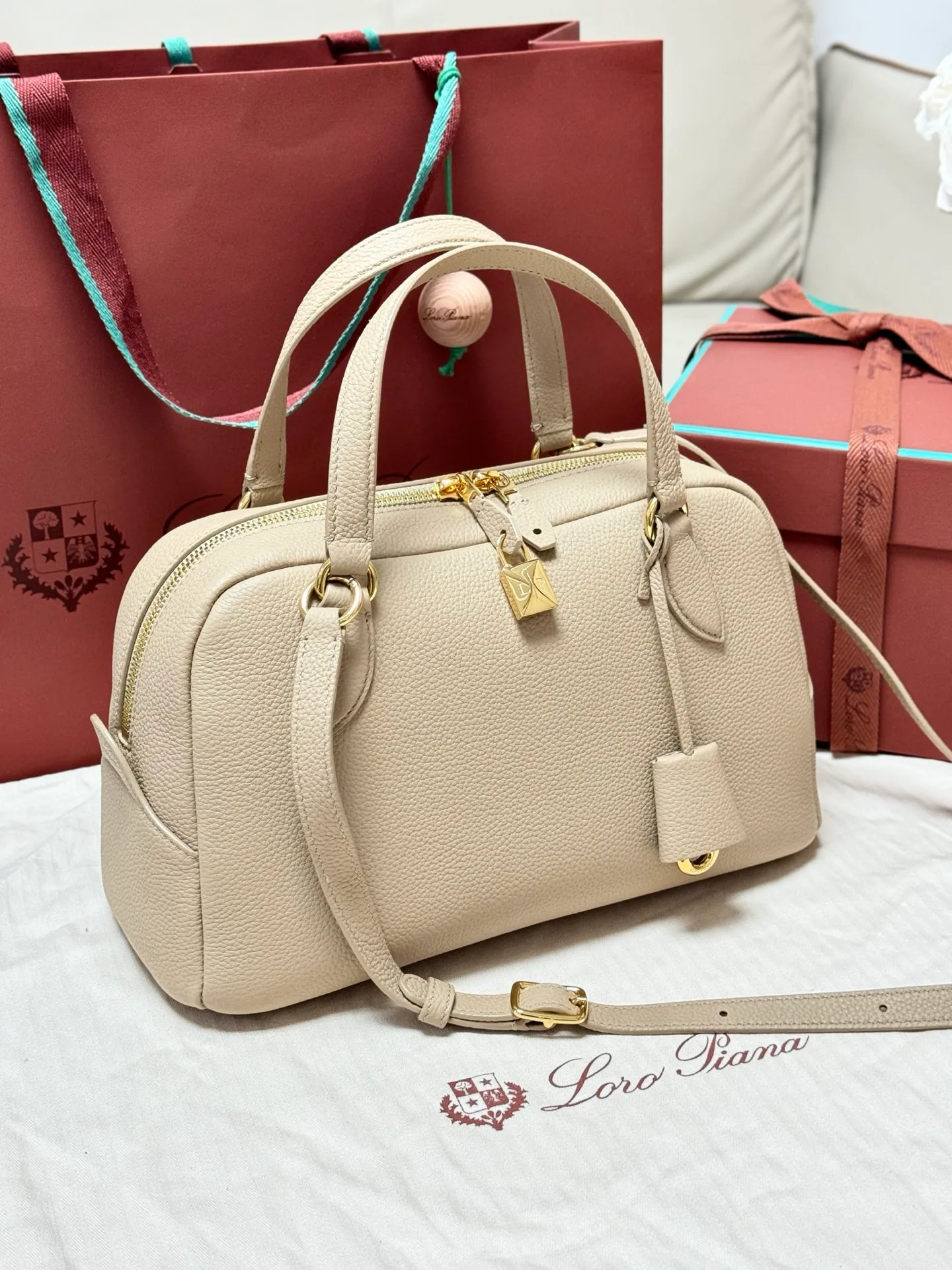 Классические Сумки Женские Loro Piana 11472679