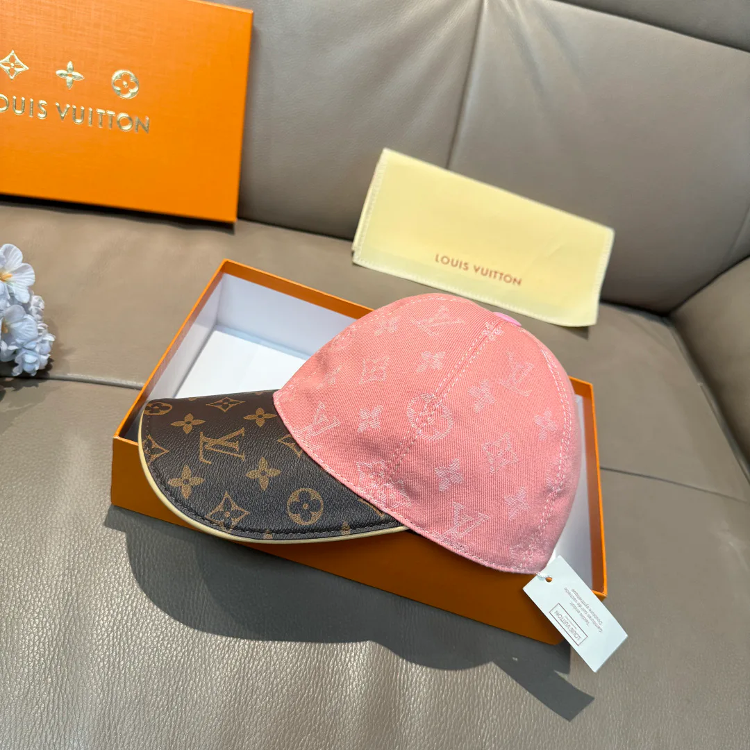 Головные Уборы Louis Vuitton 18347055