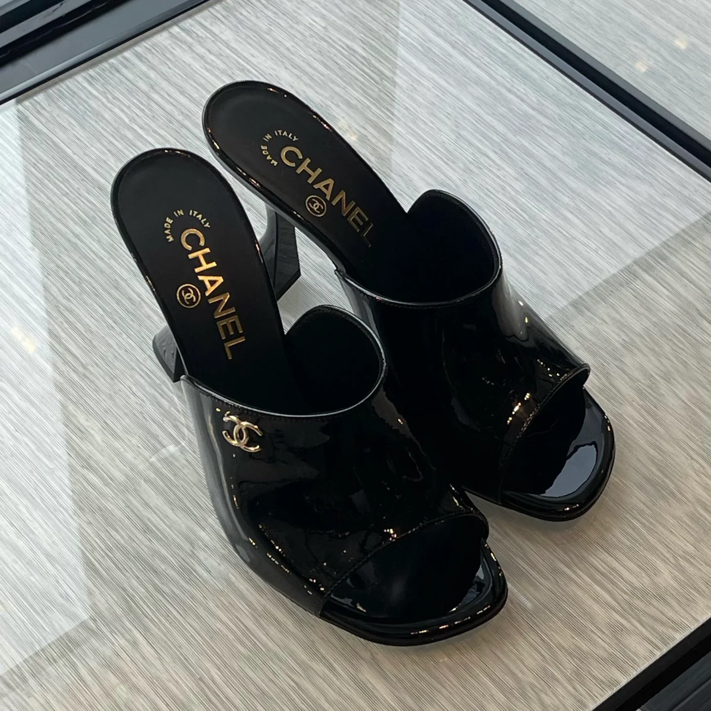 Обложки На Паспорт Chanel 11890857