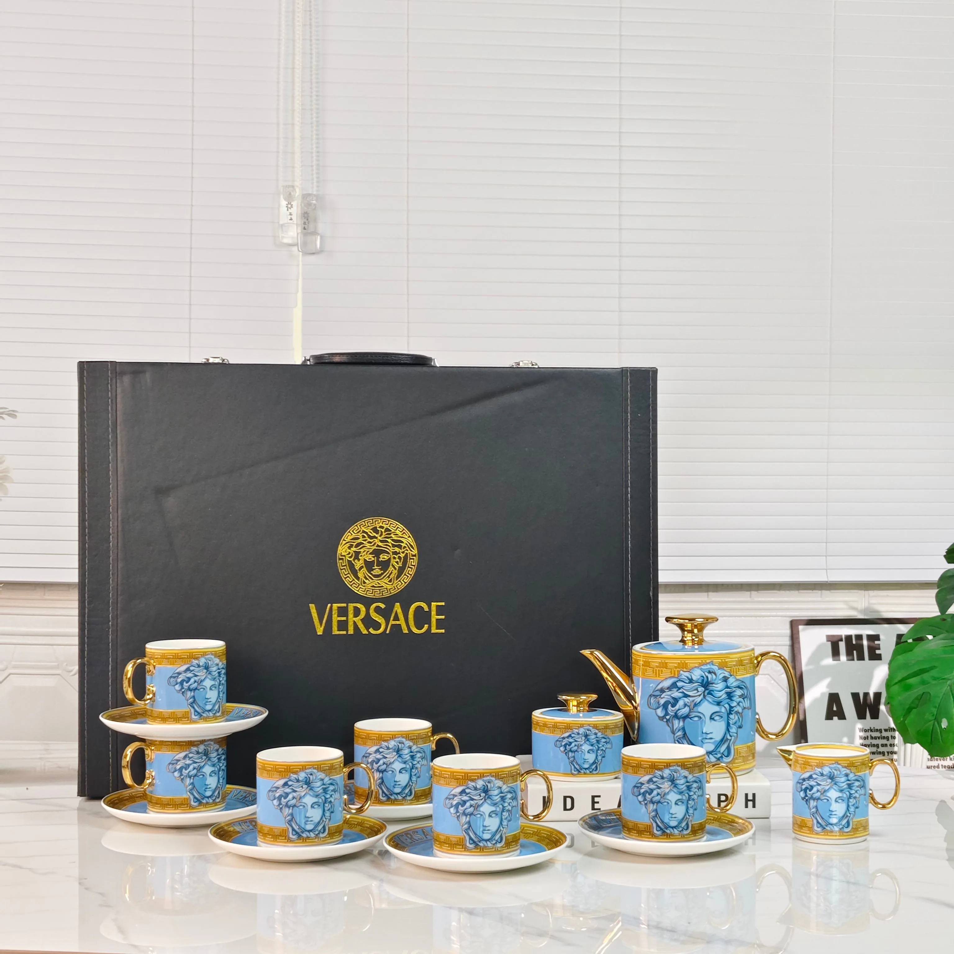 Посуда Versace 380041