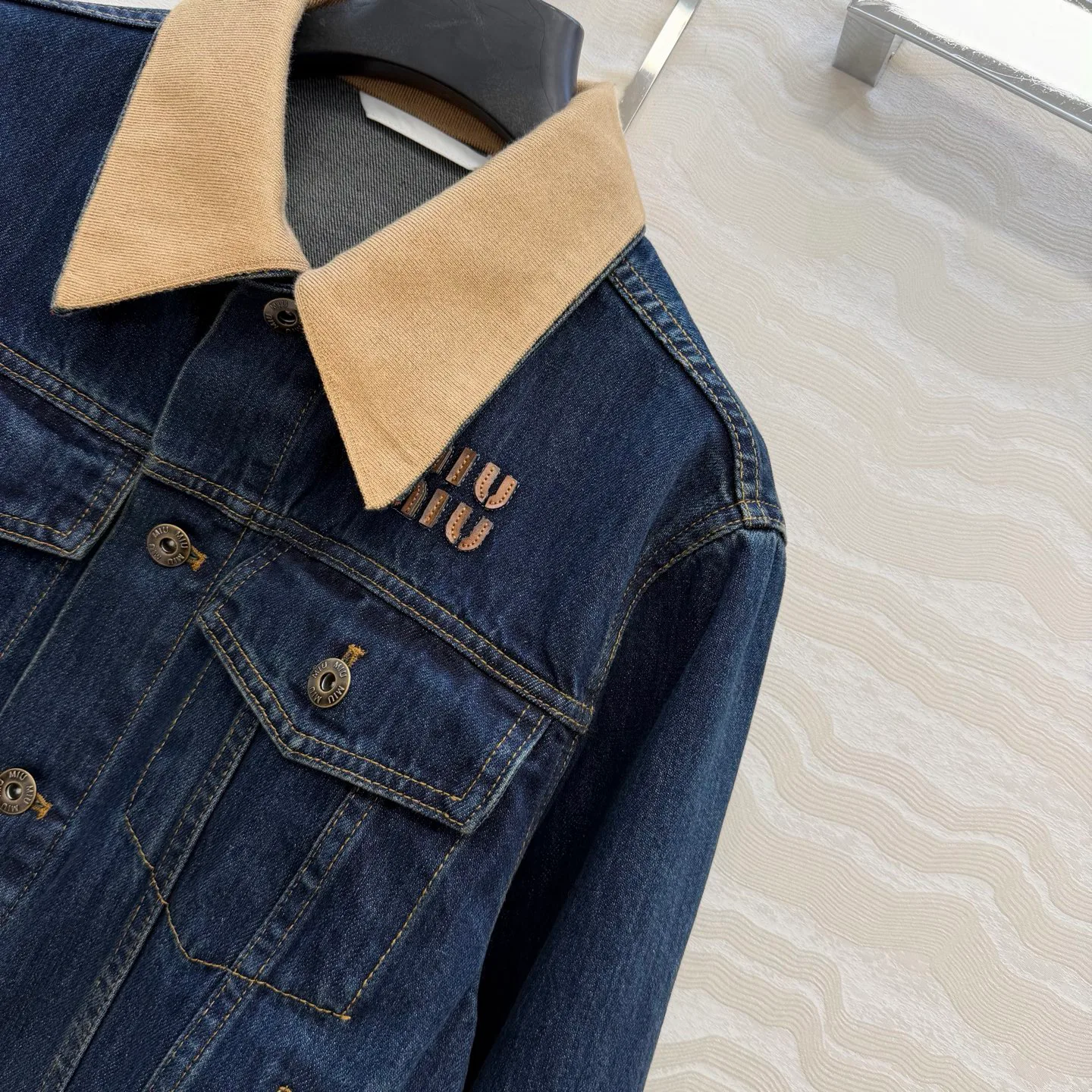 Куртки И Пуховики Женские Miu Miu 1005570