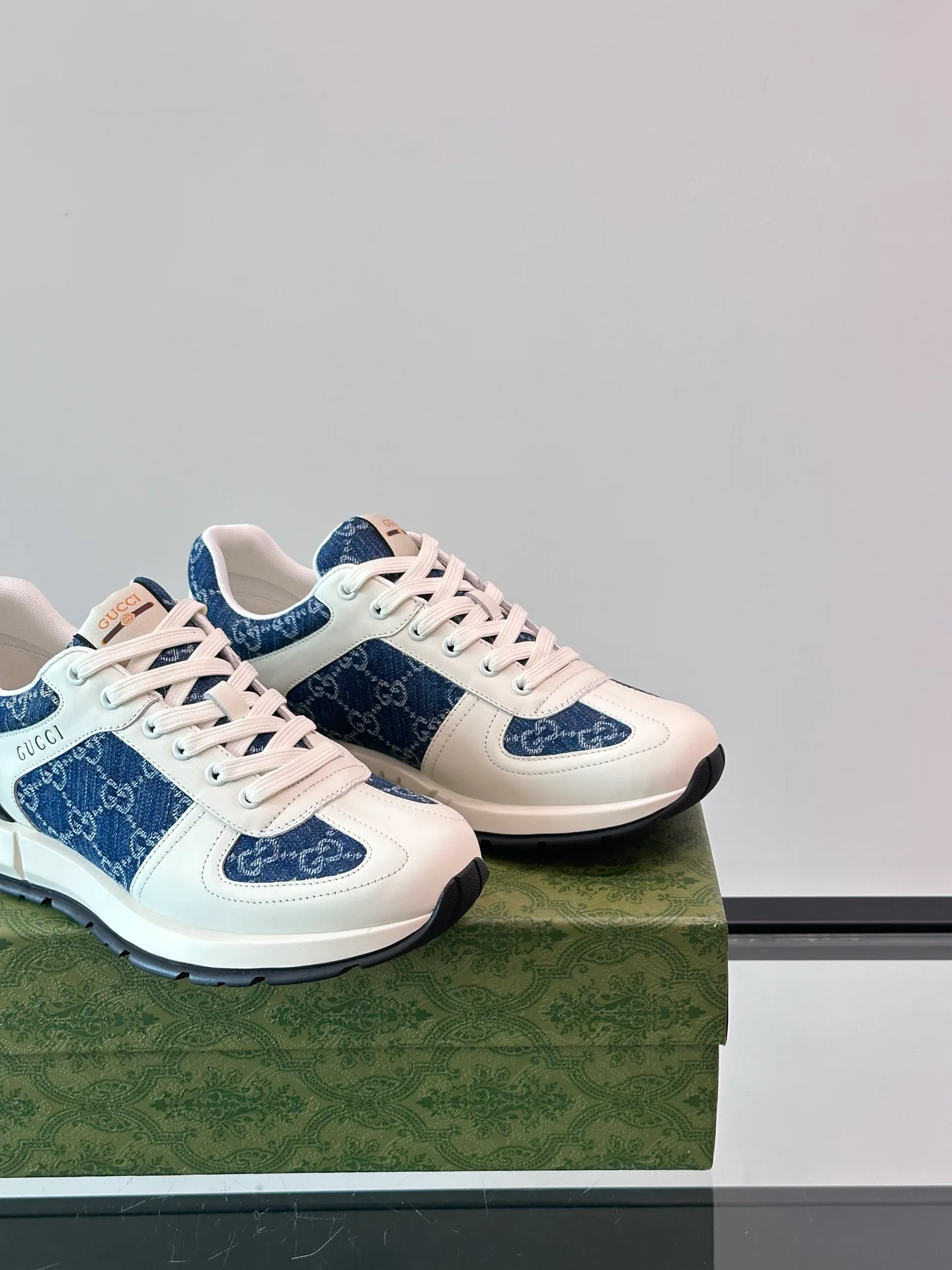 Кроссовки Мужские Gucci 21899