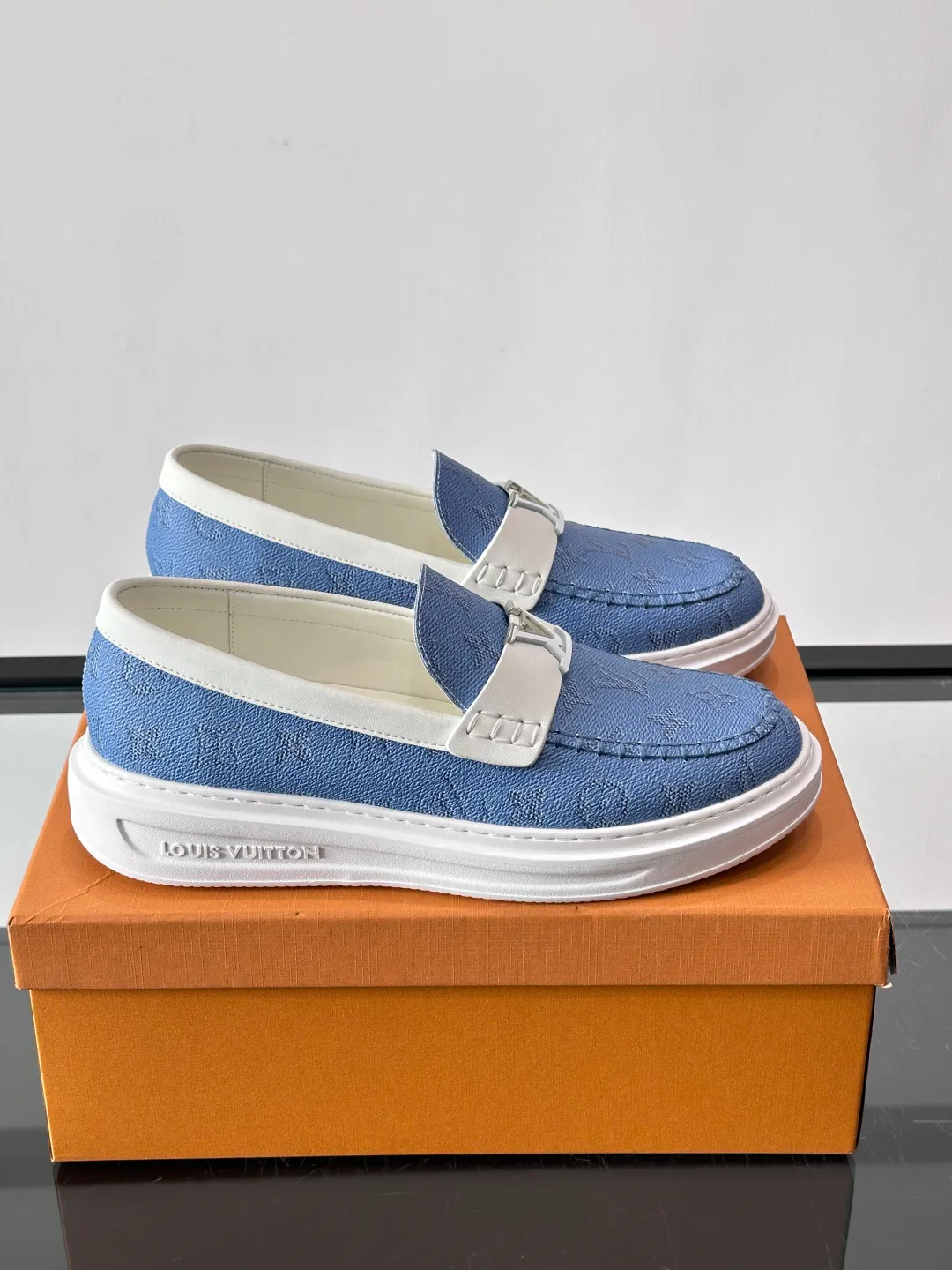 Слипоны Мужские Louis Vuitton 13453014