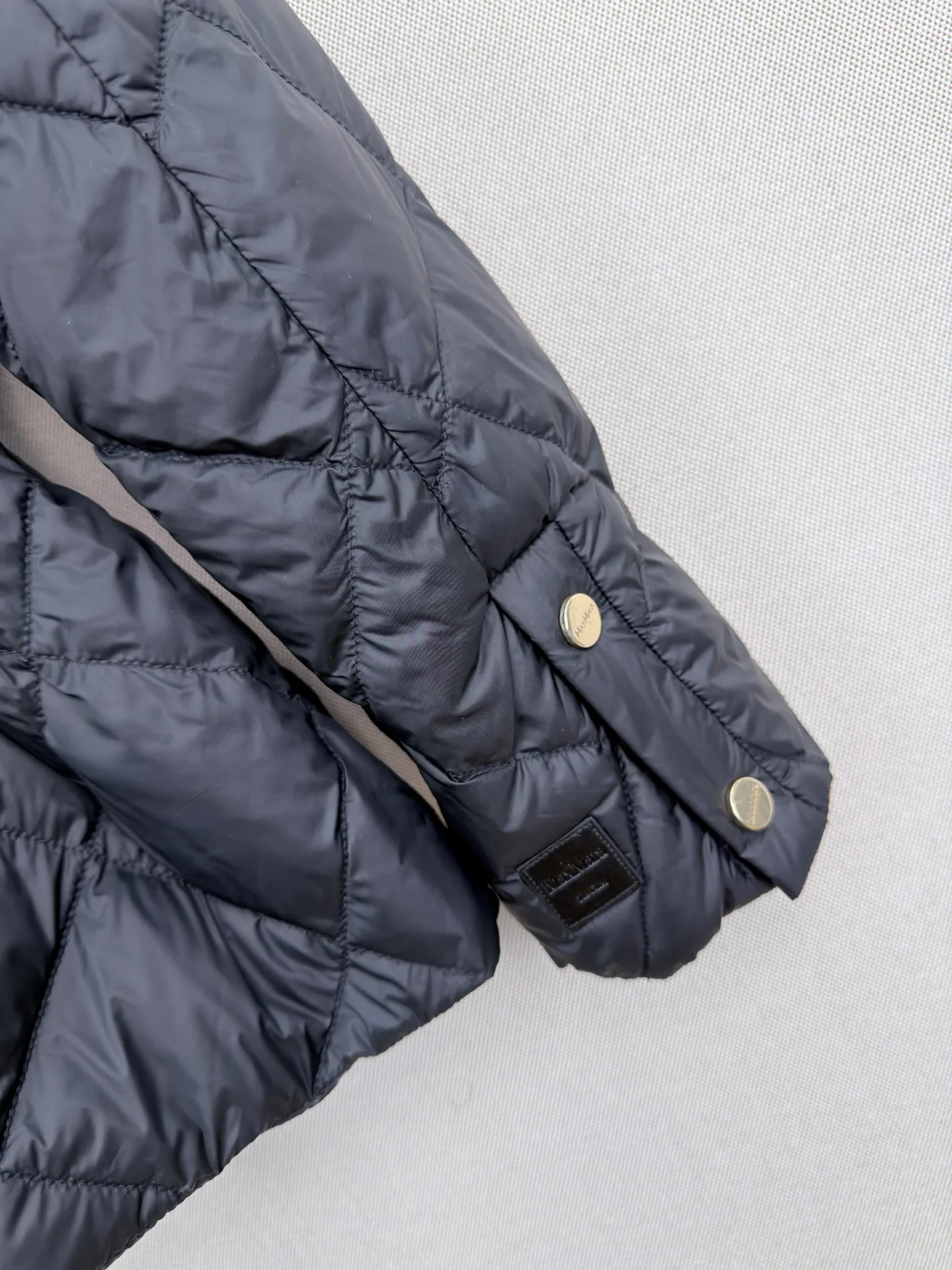 Куртки И Пуховики Женские Max Mara 18108362