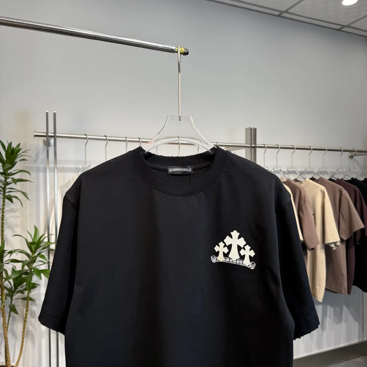 Футболки Женские Chrome Hearts 5082317