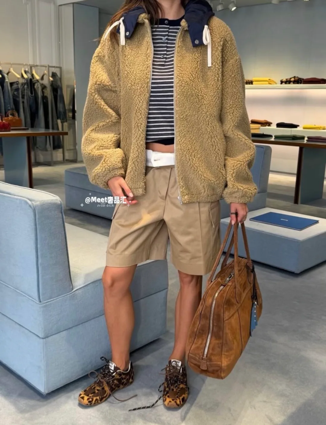 Куртки И Пуховики Женские Miu Miu 19136610