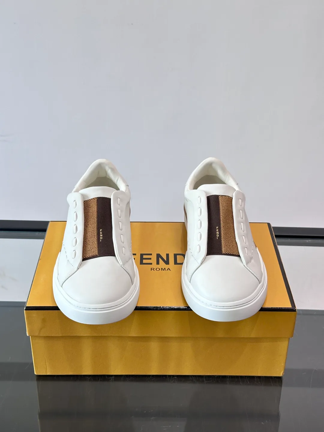 Кроссовки Мужские Fendi 17466857