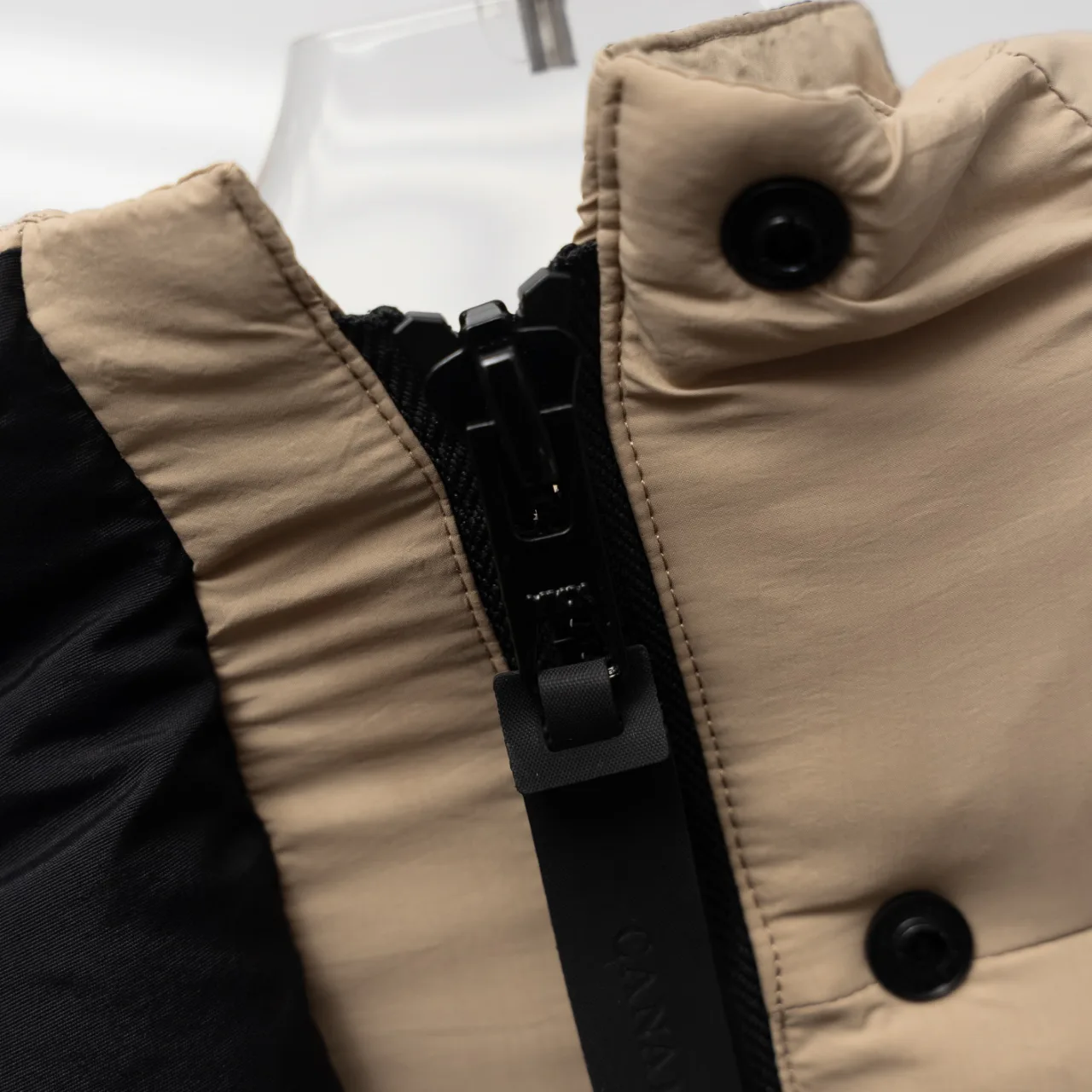 Куртки И Пуховики Женские Canada Goose 1536075