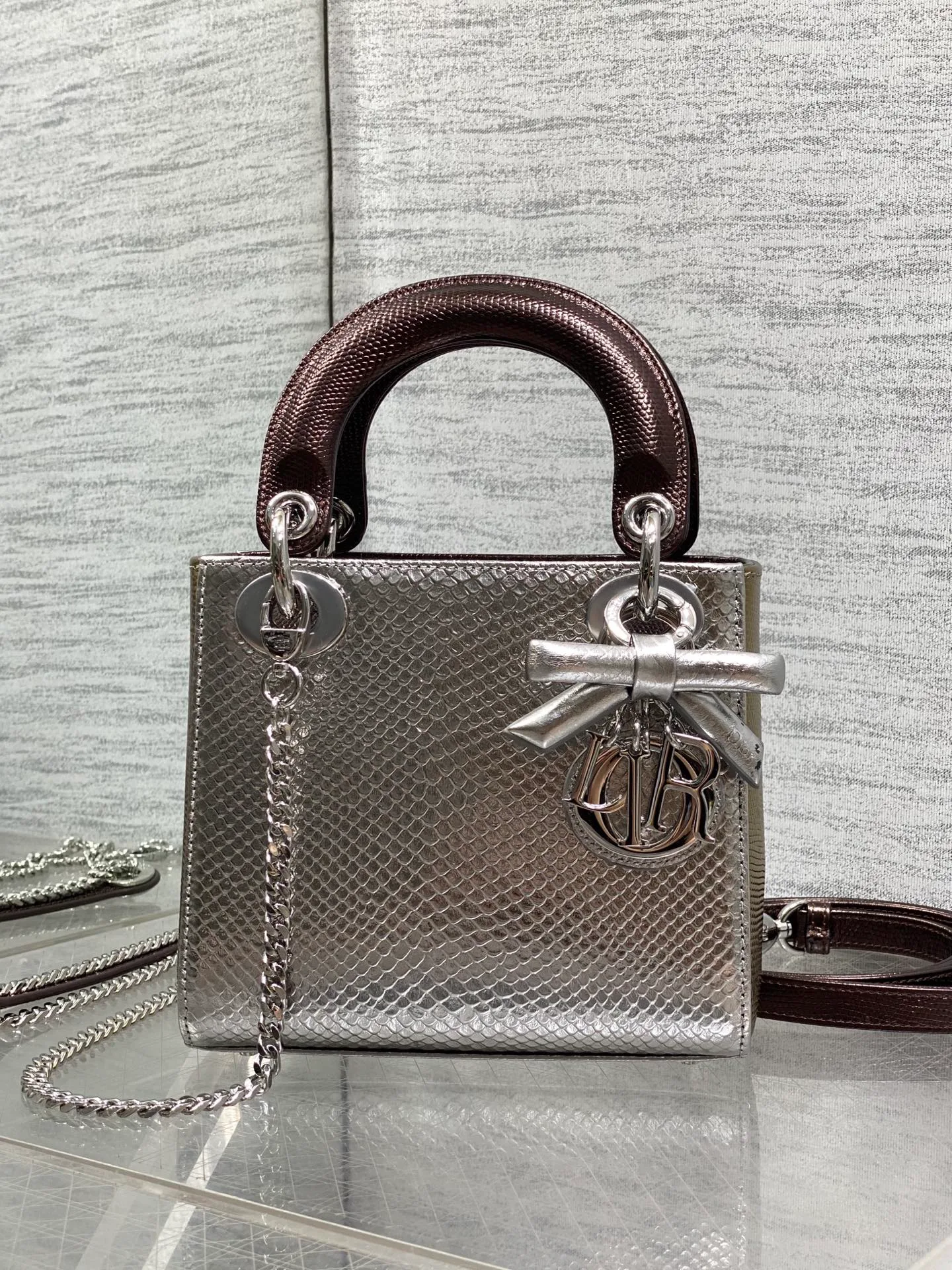 Классические Сумки Женские Christian Dior 17033686