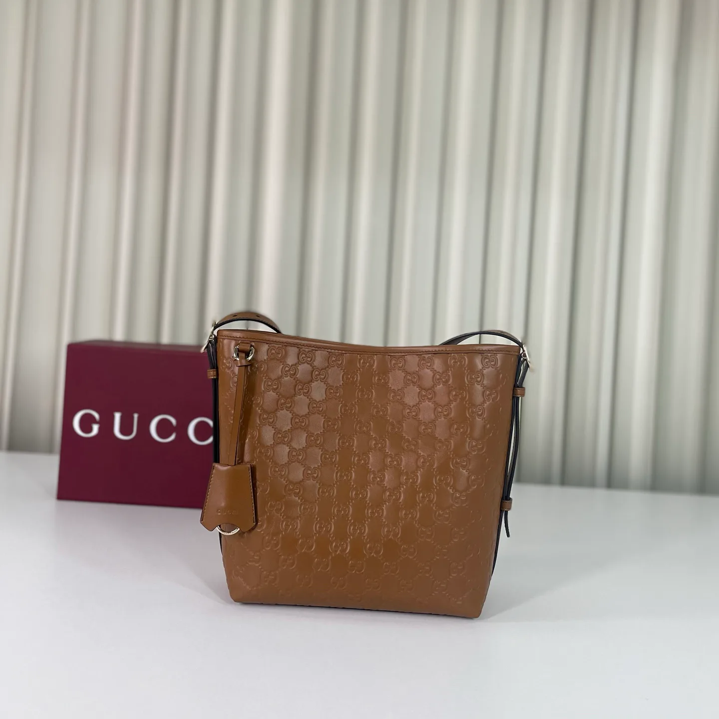 Классические Сумки Женские Gucci 13450309