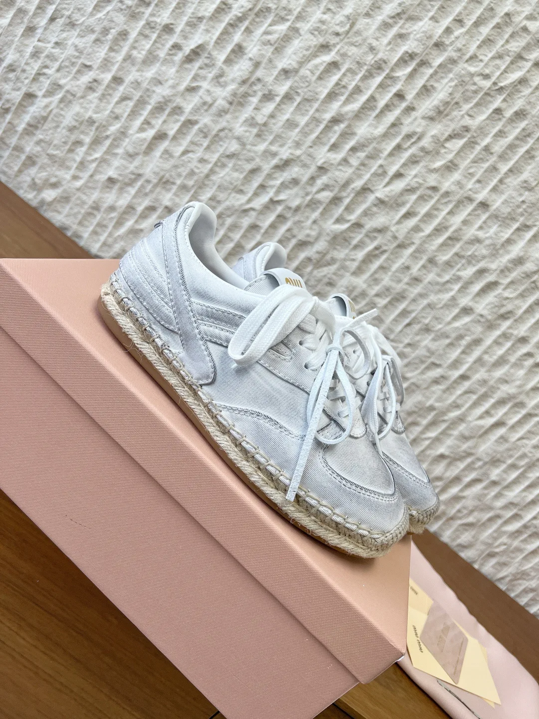 Кроссовки Женские Miu Miu 850616