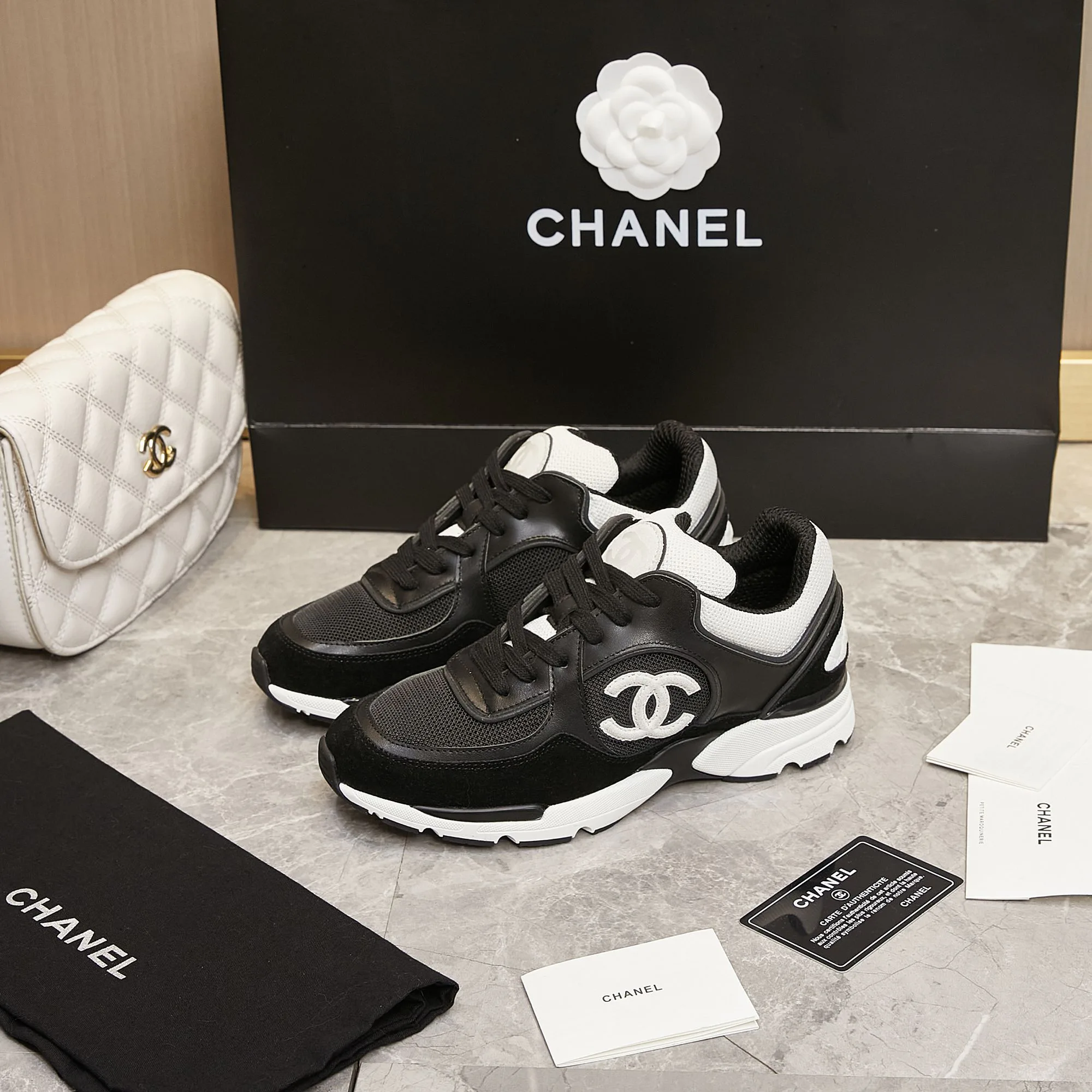 Кроссовки Женские Chanel 11025421