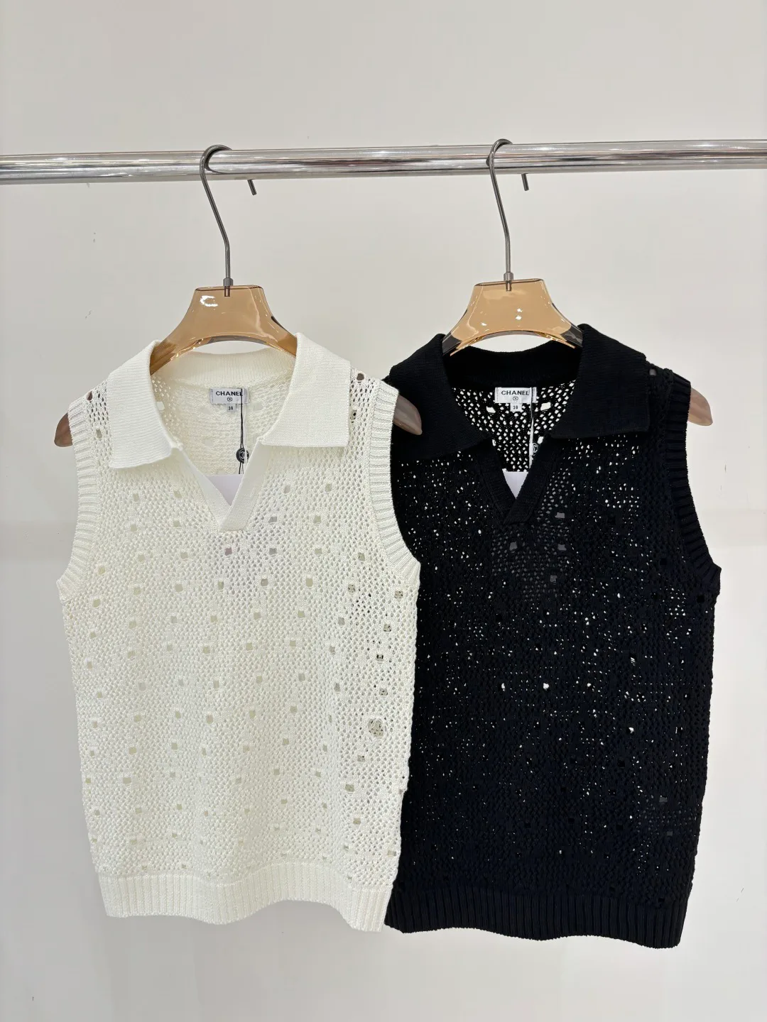 Жилеты Женские Chanel 12833673