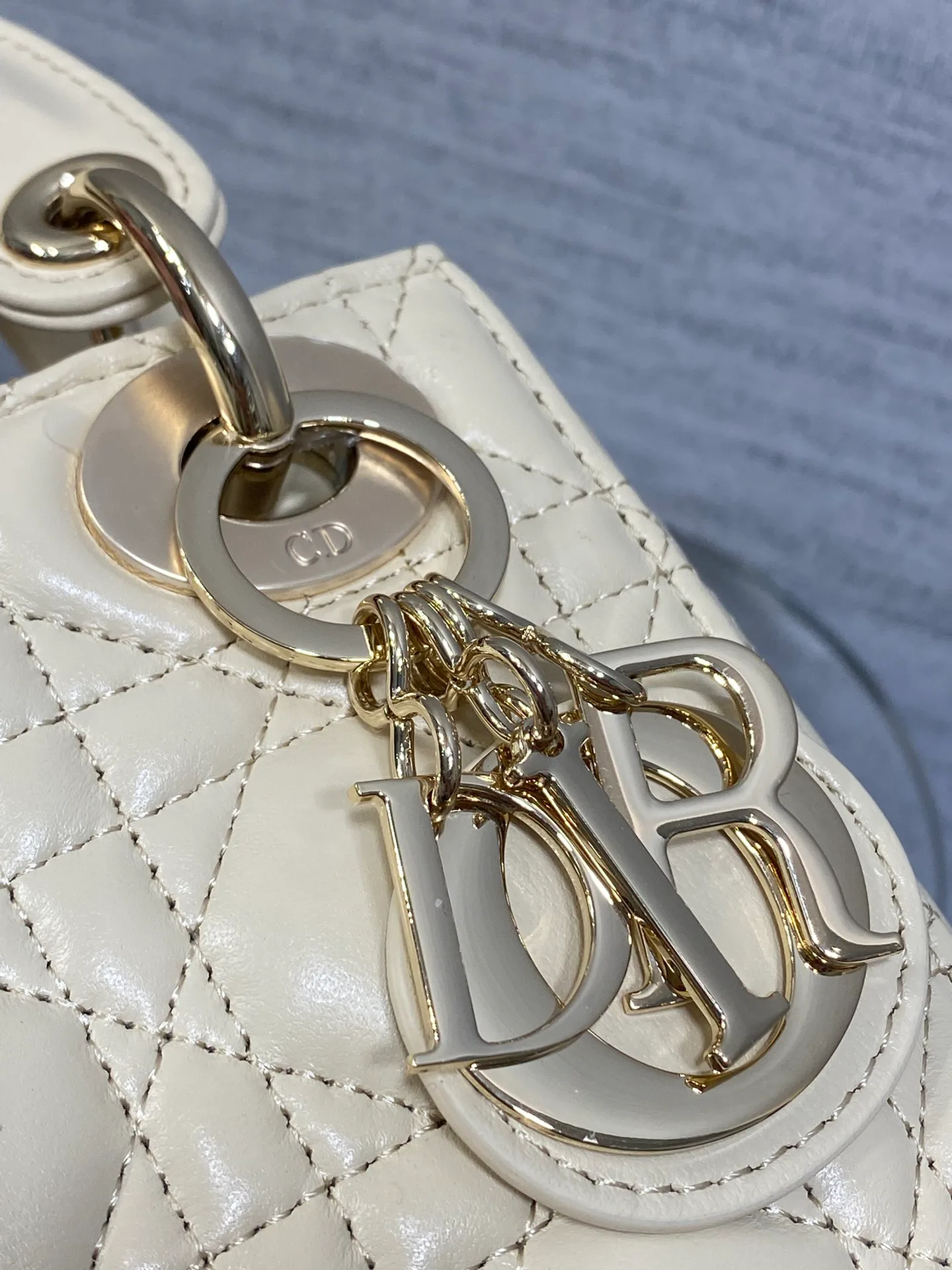 Классические Сумки Женские Christian Dior 12242726