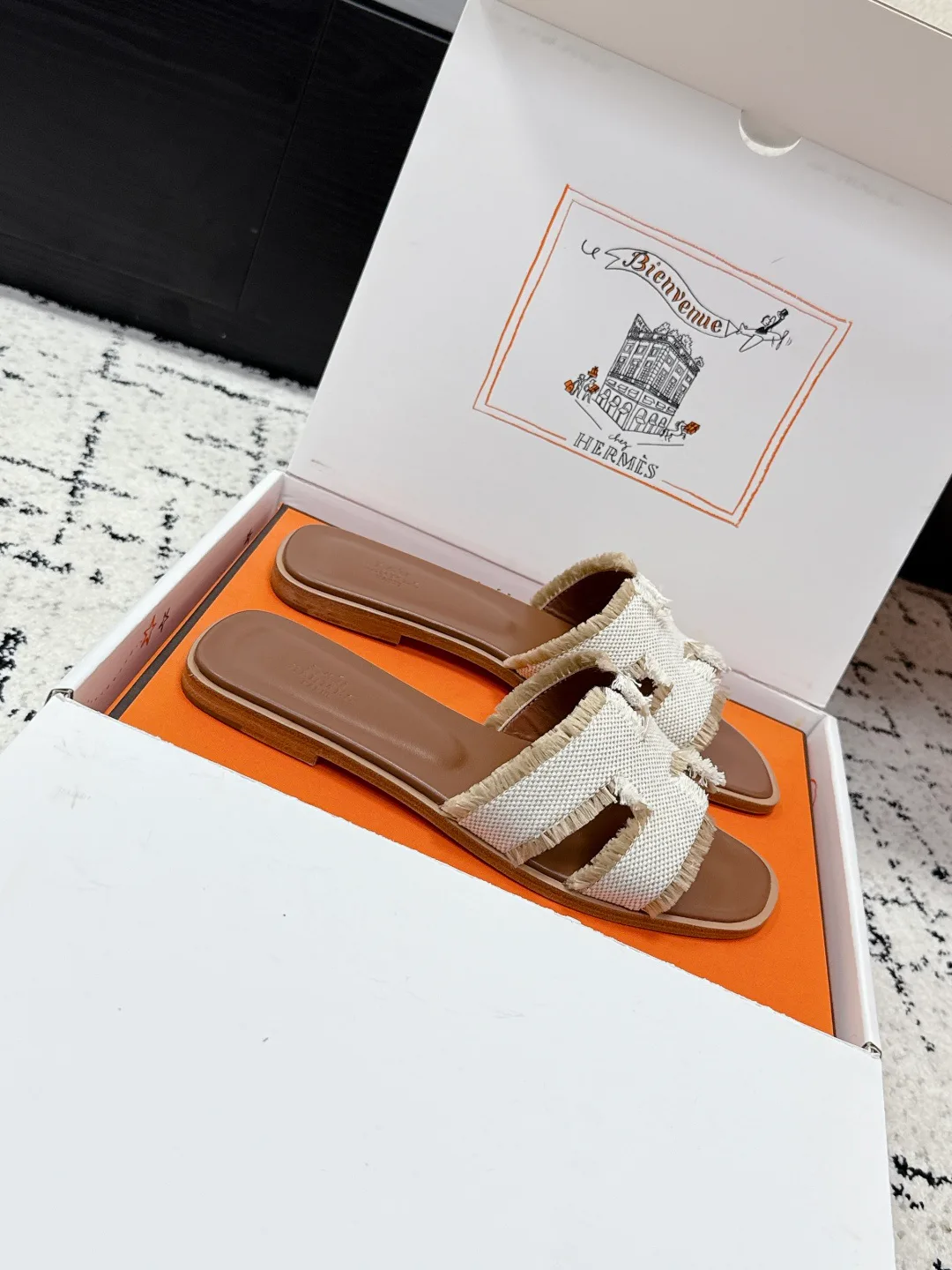 Шлепанцы Женские Hermes 814526