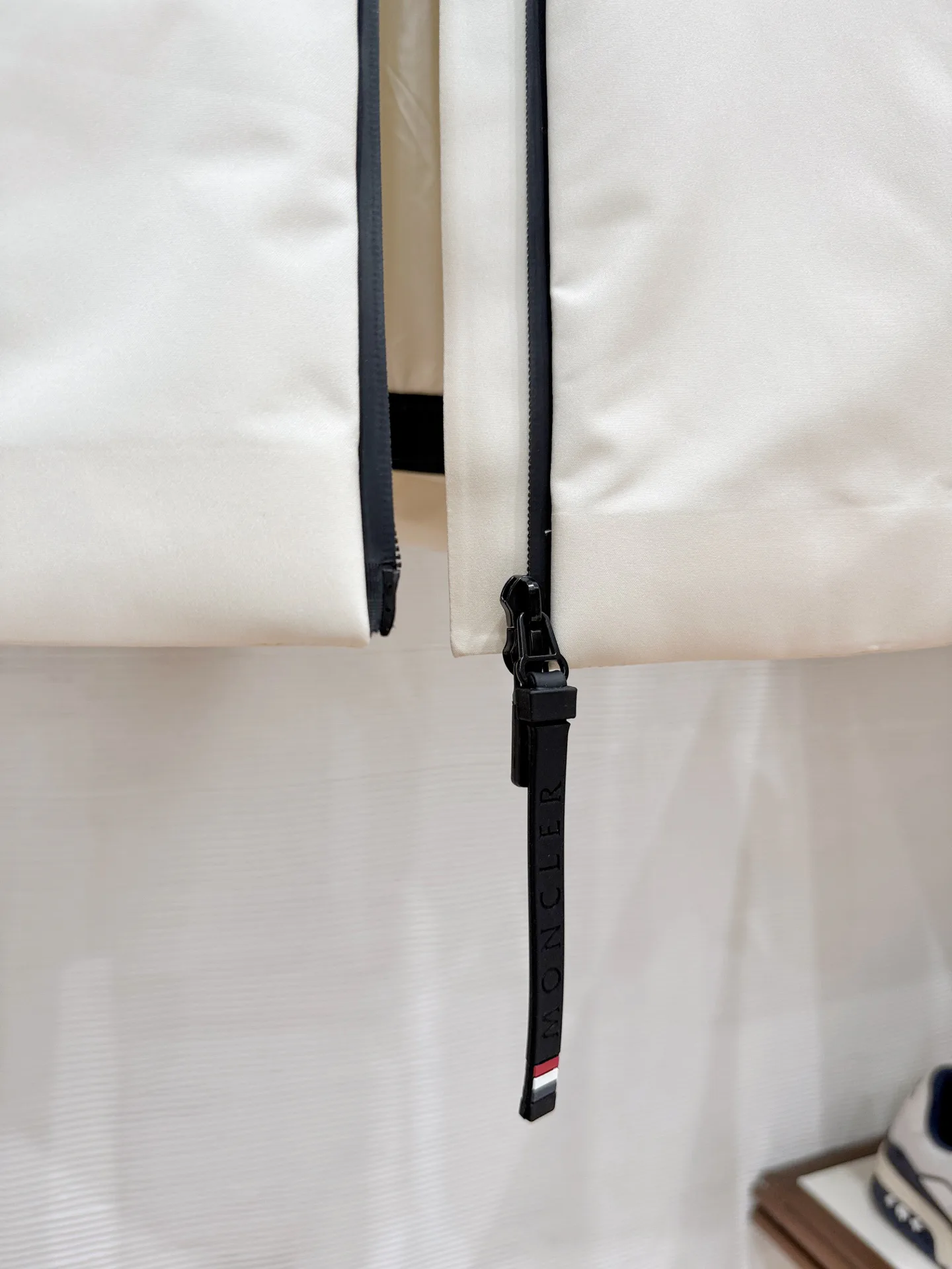 Куртки И Пуховики Женские Moncler 17717055
