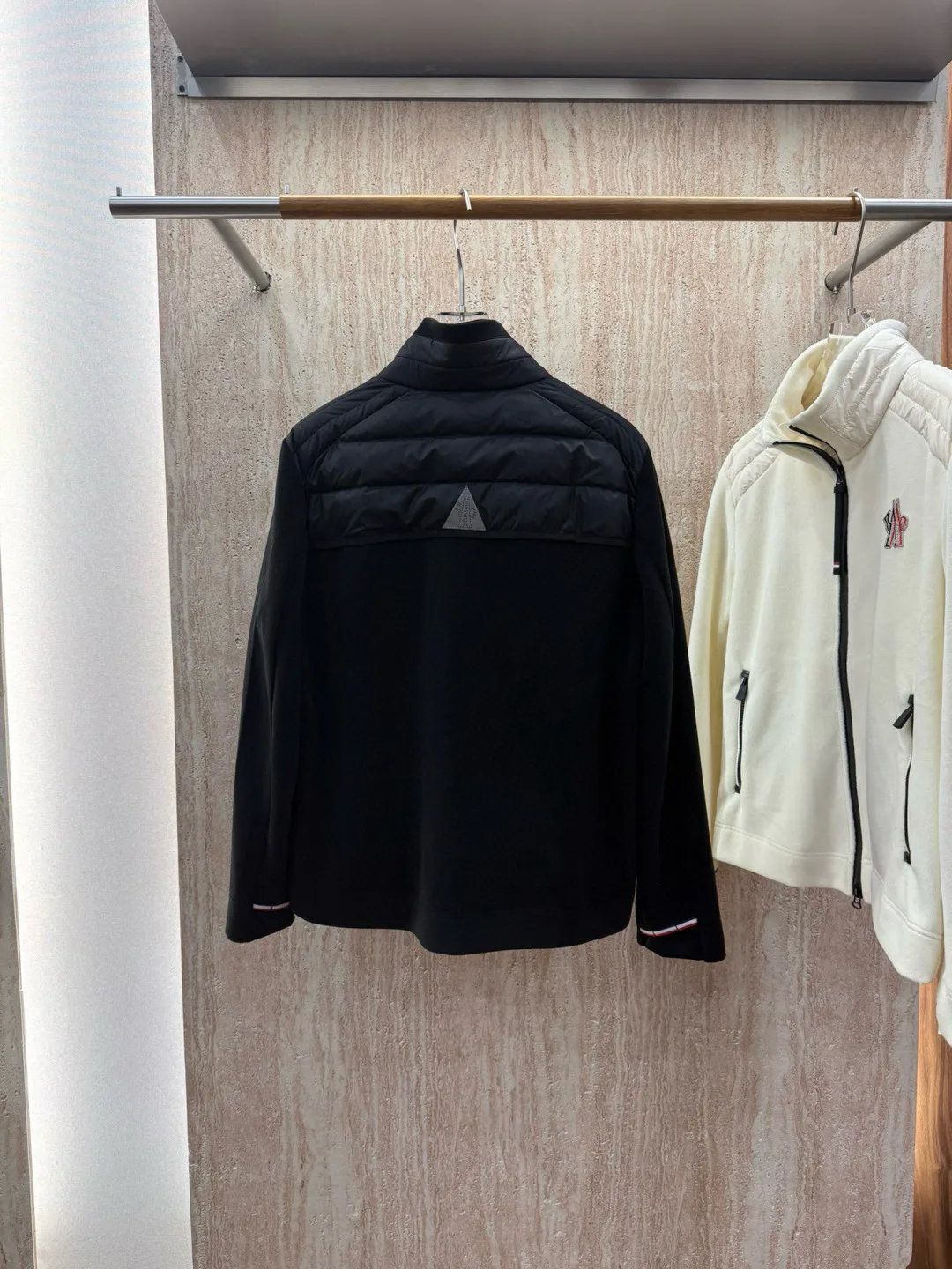 Куртки И Пуховики Мужские Moncler 150479