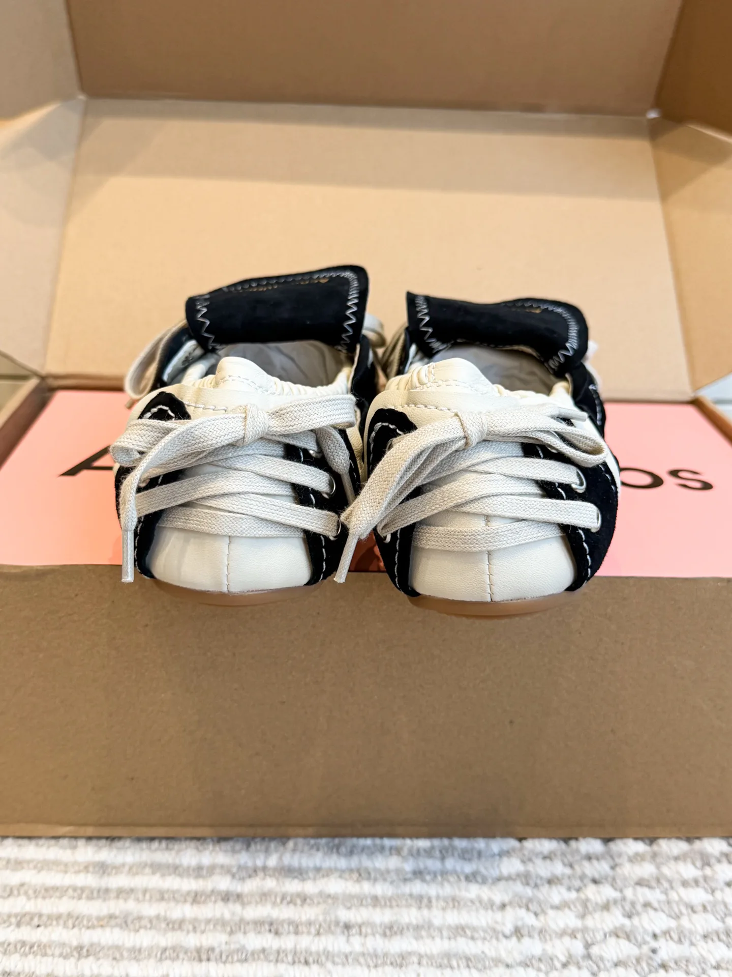 Кроссовки Женские Acne Studios 18261270