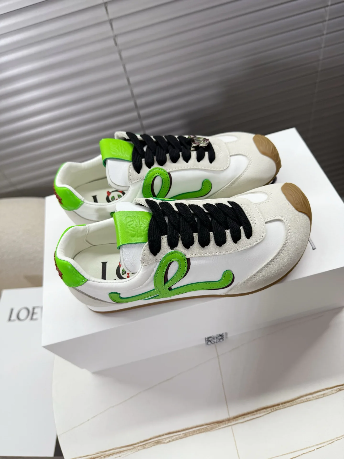 Кроссовки Женские Loewe 4019909