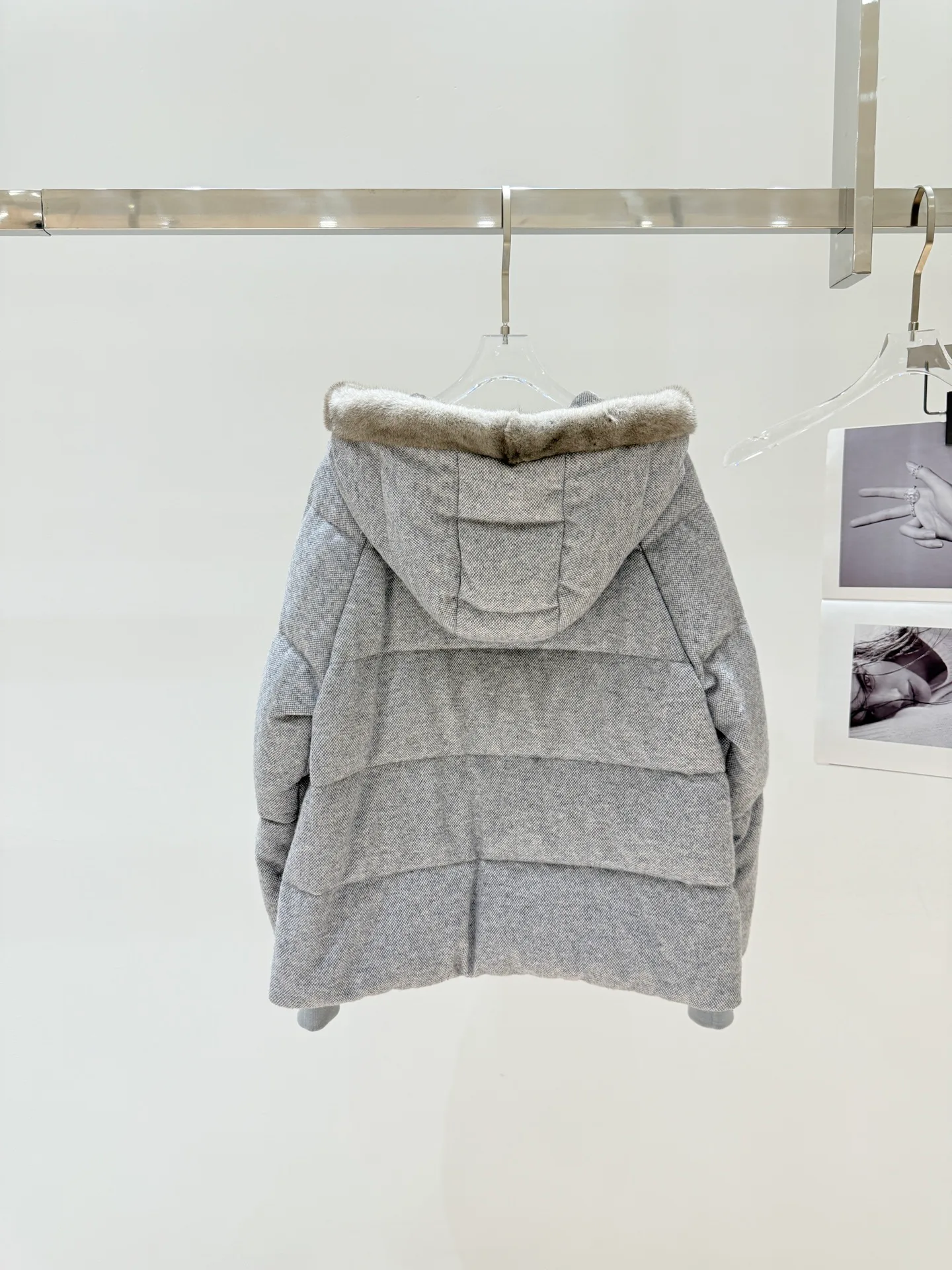 Куртки И Пуховики Женские Loro Piana 18082724