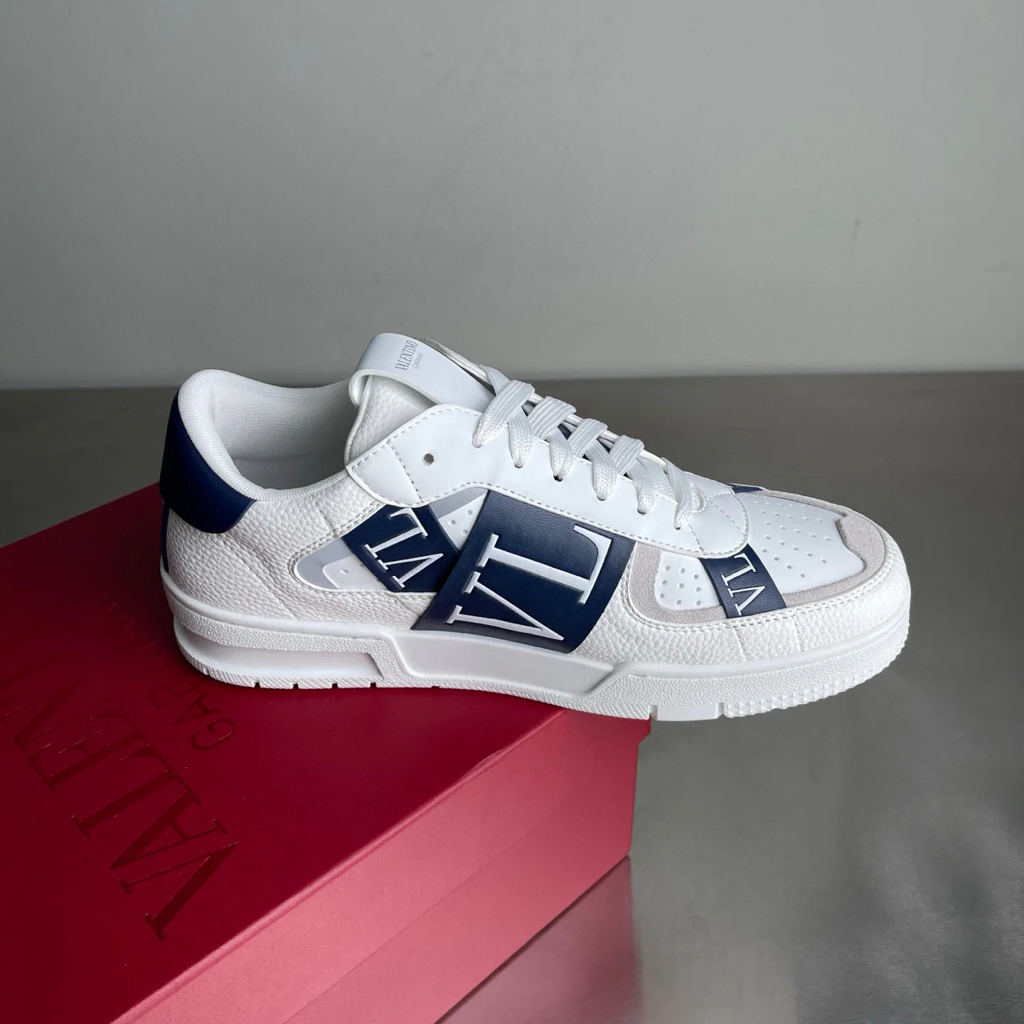 Кроссовки Мужские Valentino 4748992
