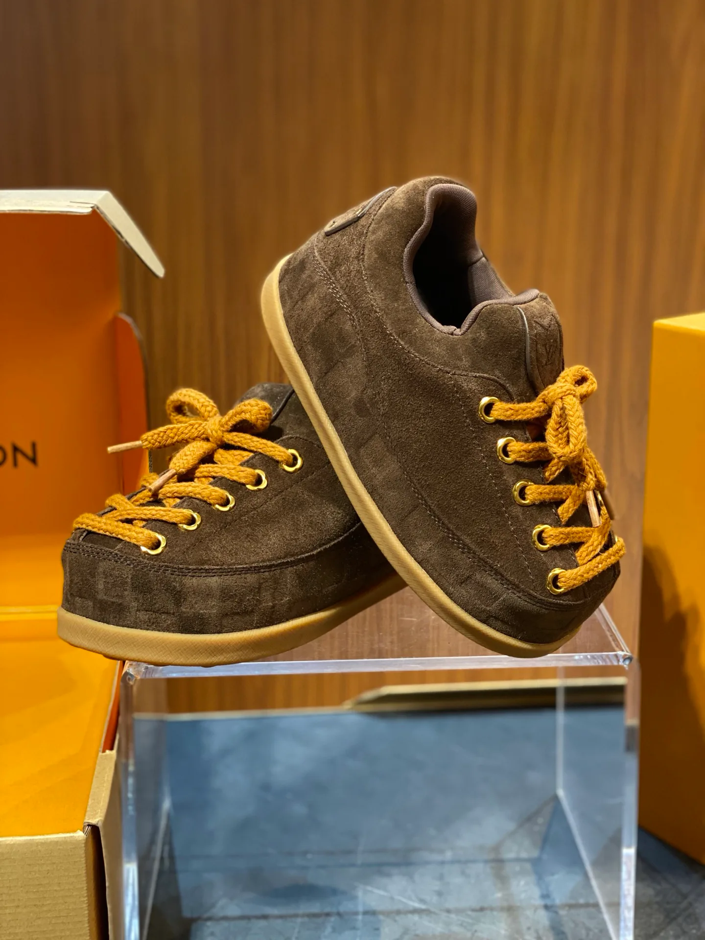 Кроссовки Женские Louis Vuitton 408527