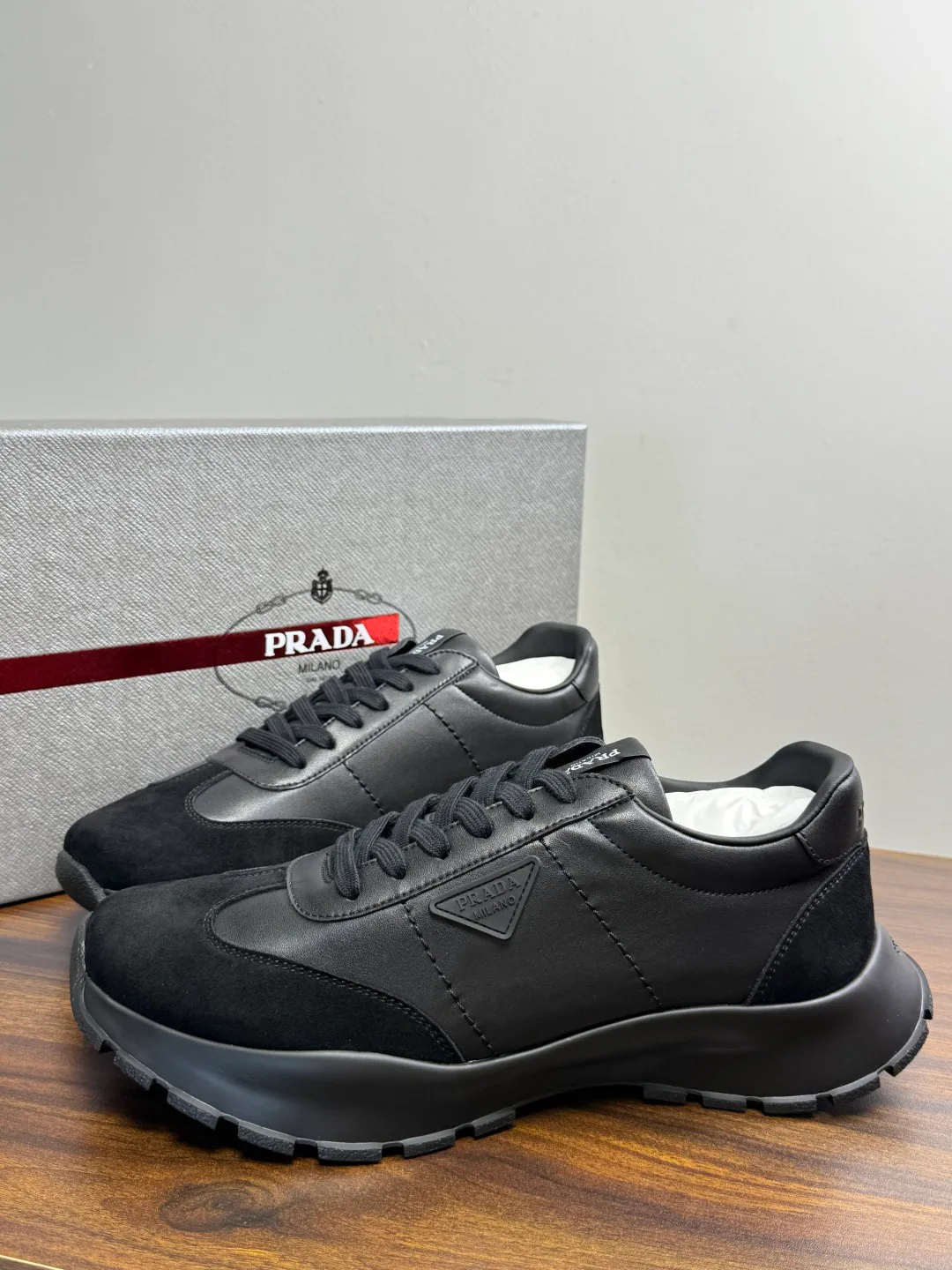 Кроссовки Мужские Prada 19623446