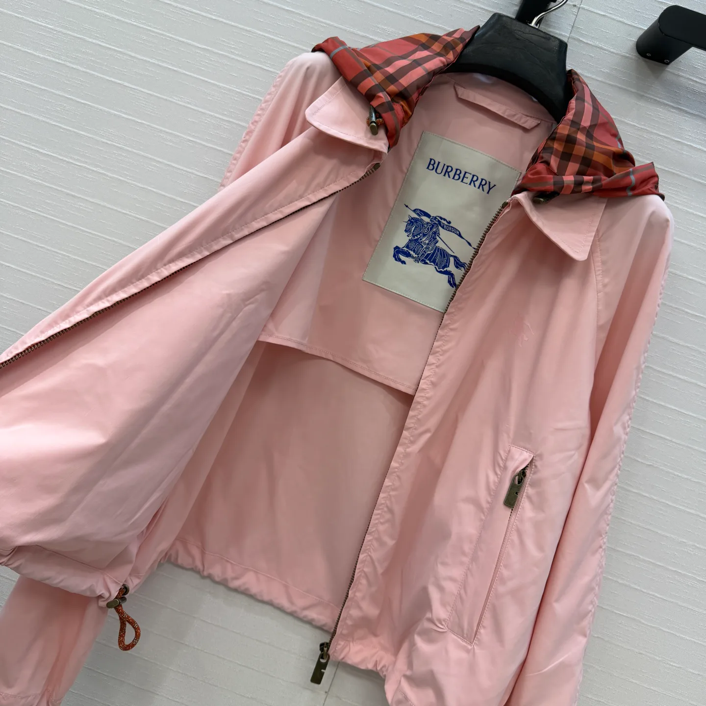 Куртки И Пуховики Женские Burberry 12093271