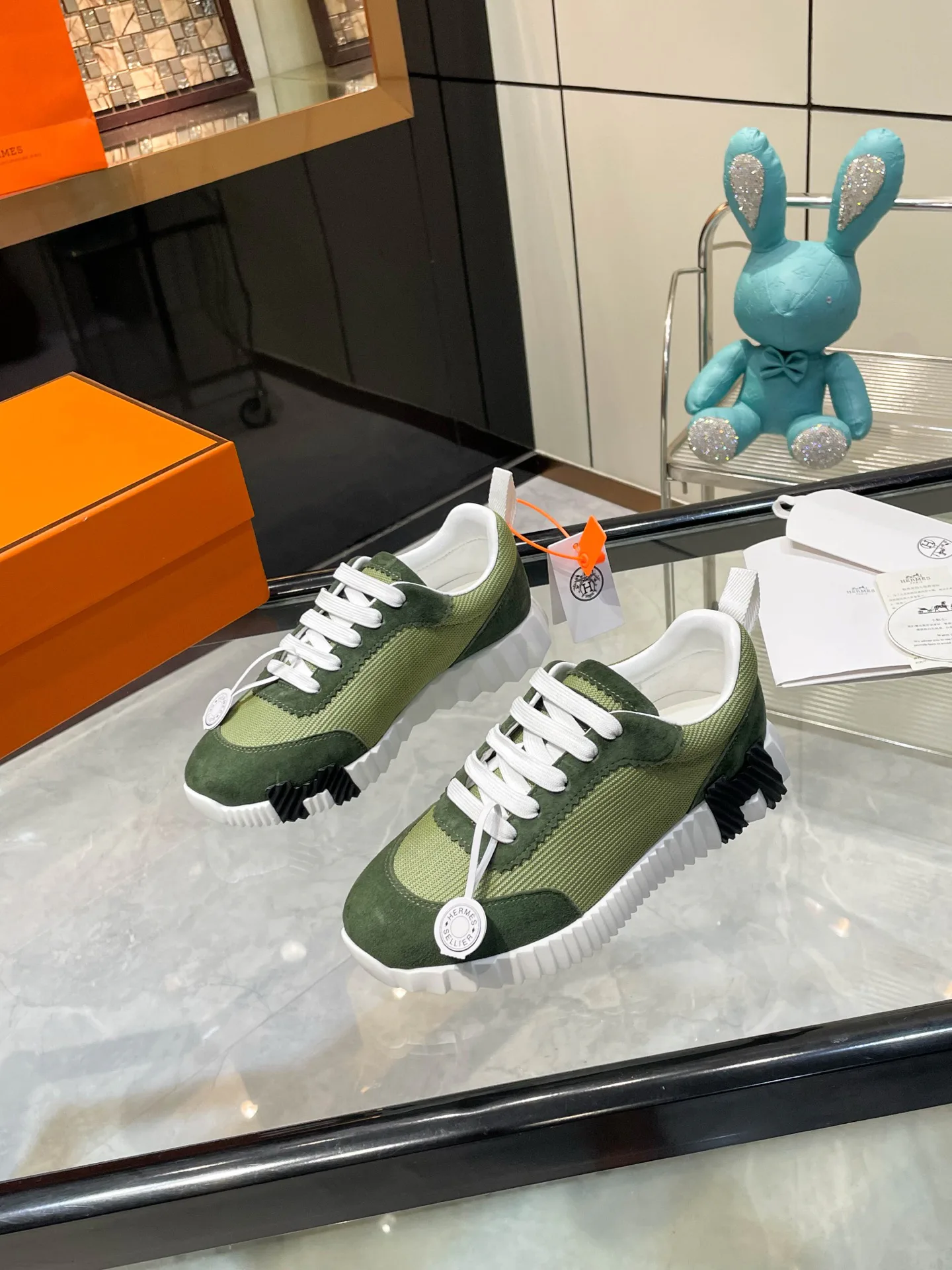 Кроссовки Женские Hermes 232511