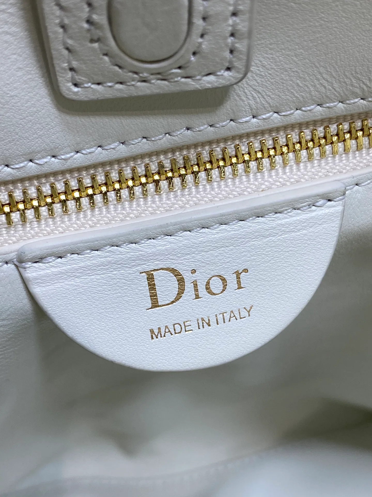 Классические Сумки Женские Christian Dior 12817839