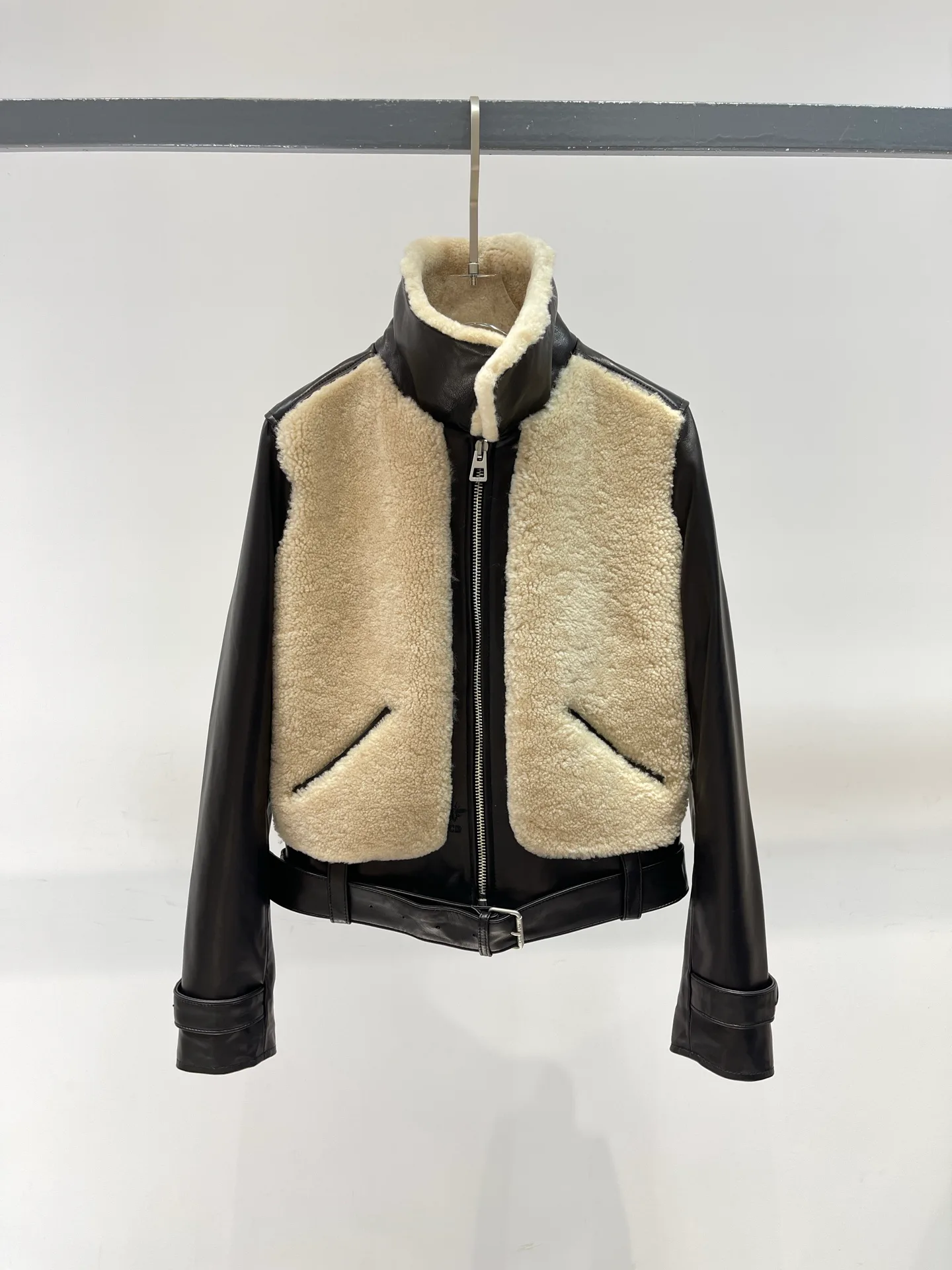 Кожаные Куртки И Дублёнки Женские Christian Dior 1067911