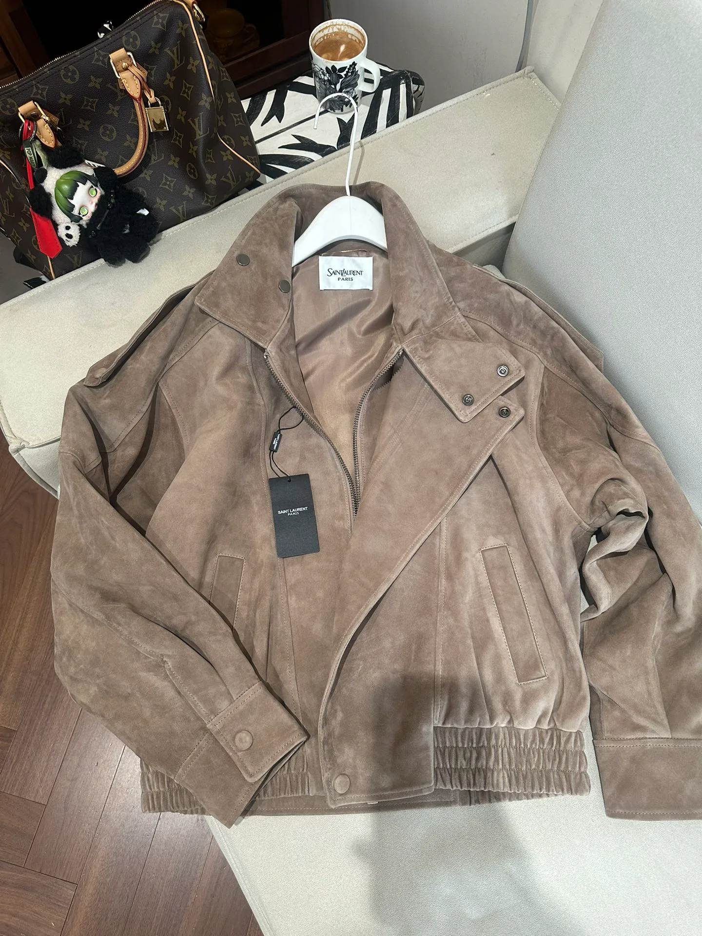 Кожаные Куртки И Дублёнки Женские Saint Laurent 11679852