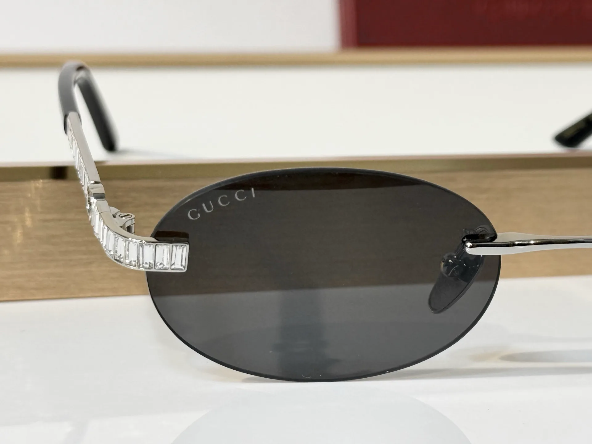 Очки Gucci 18117710