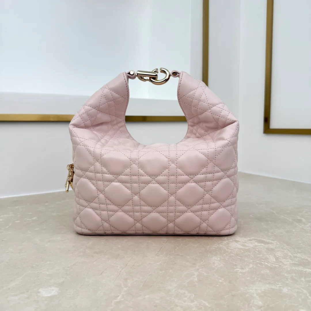 Классические Сумки Женские Christian Dior 18116294