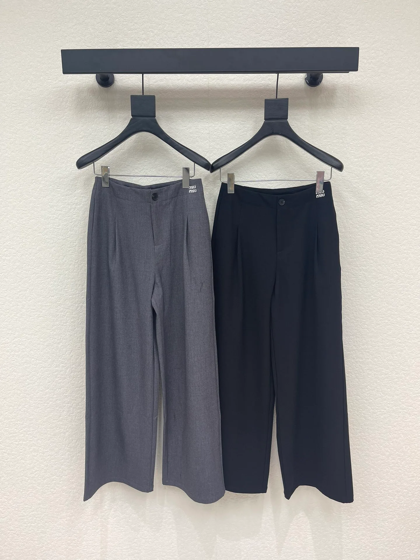 Брюки Женские Miu Miu 10537793