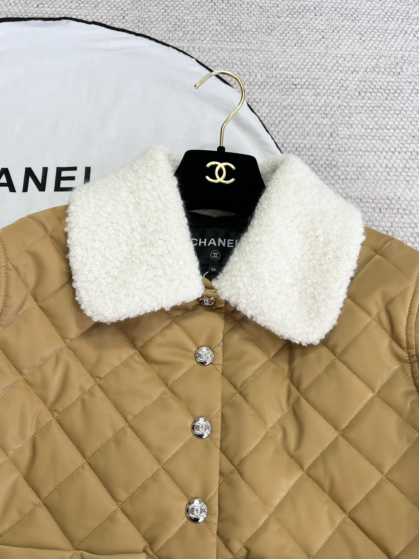 Куртки Женские Chanel 1585