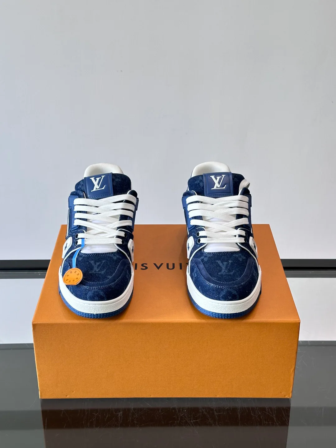 Кроссовки Мужские Louis Vuitton 18321740