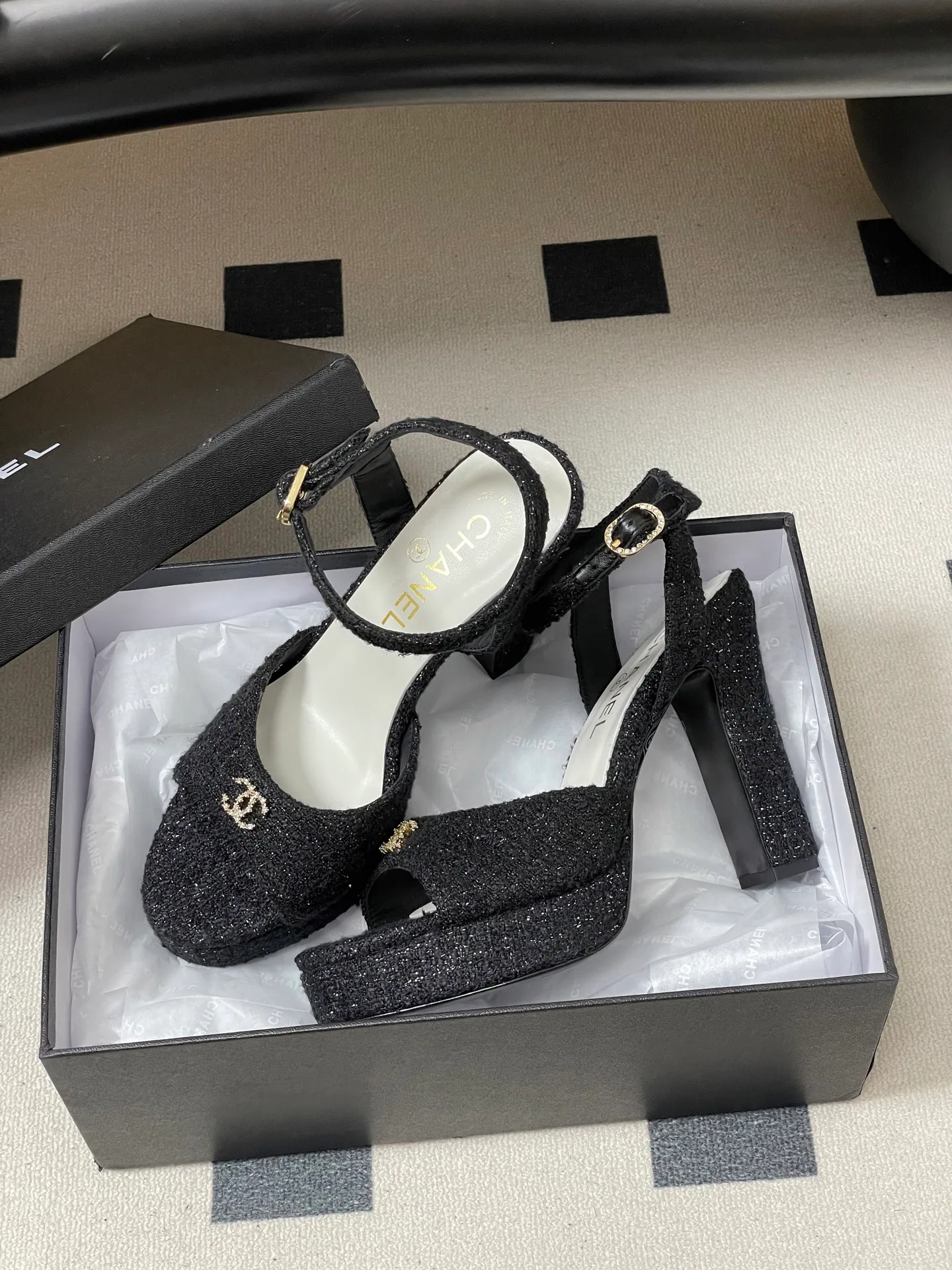 Босоножки Женские Chanel 13343875