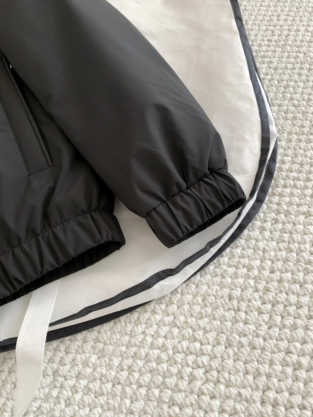 Куртки И Пуховики Мужские Moncler 512317