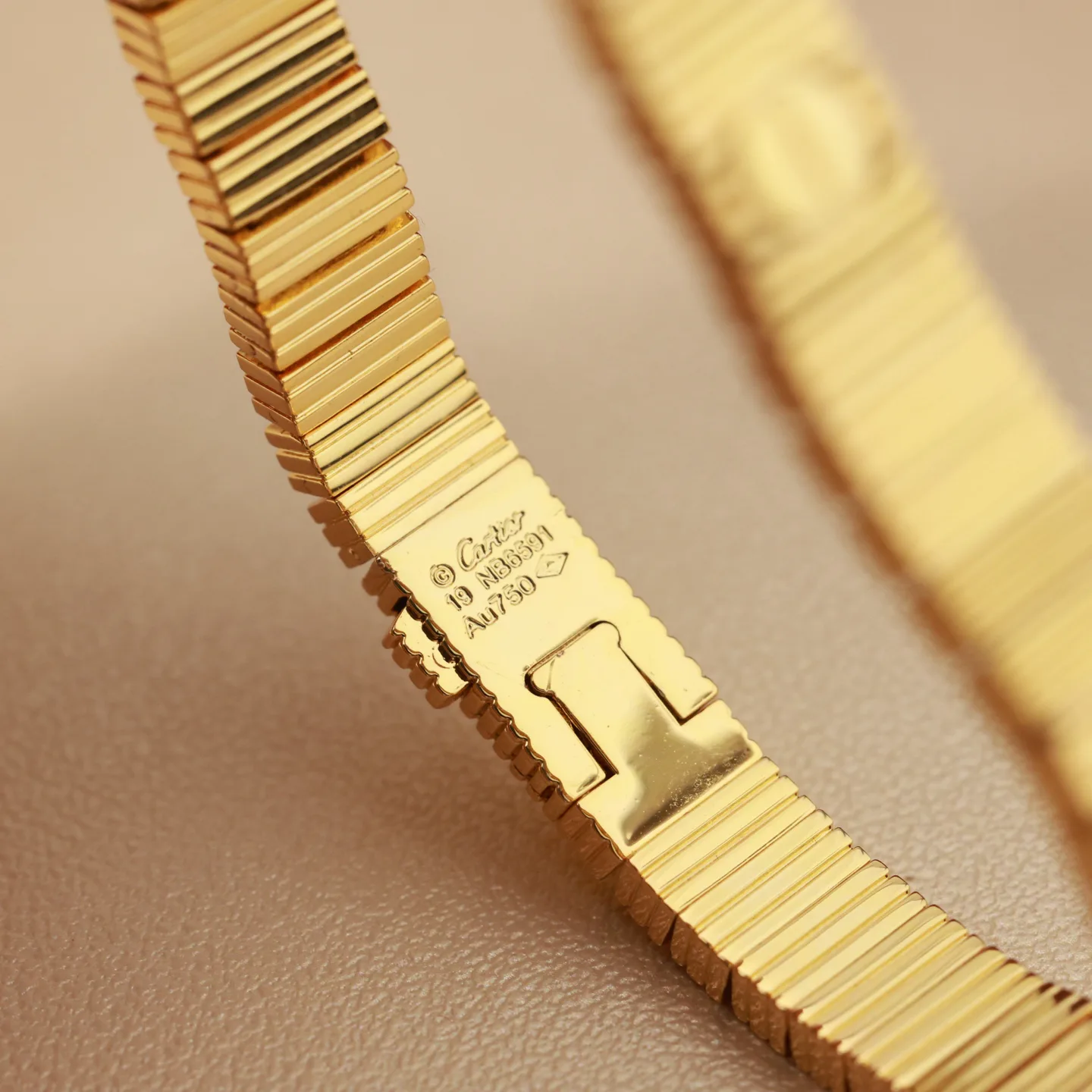 Бижутерия Cartier 549040