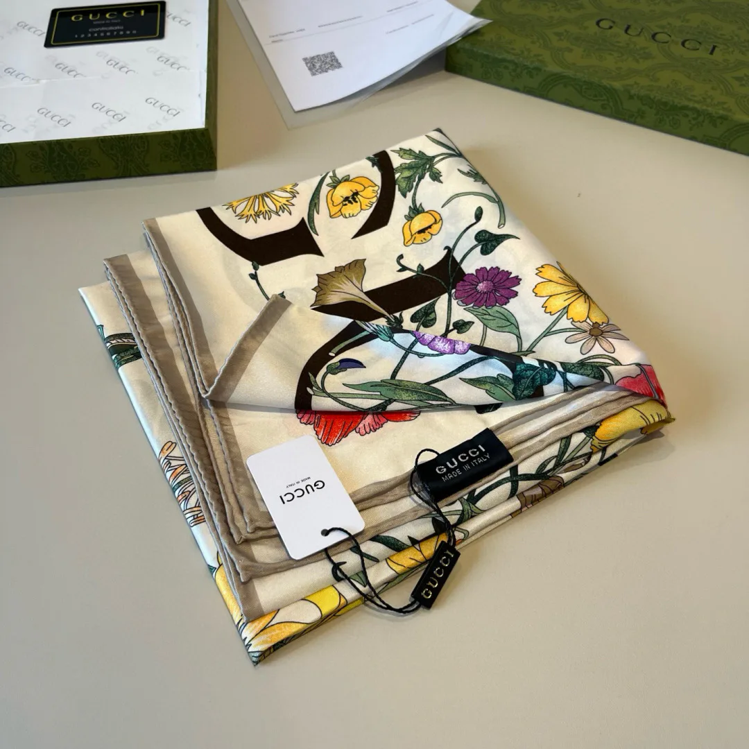 Платки Gucci 11115320