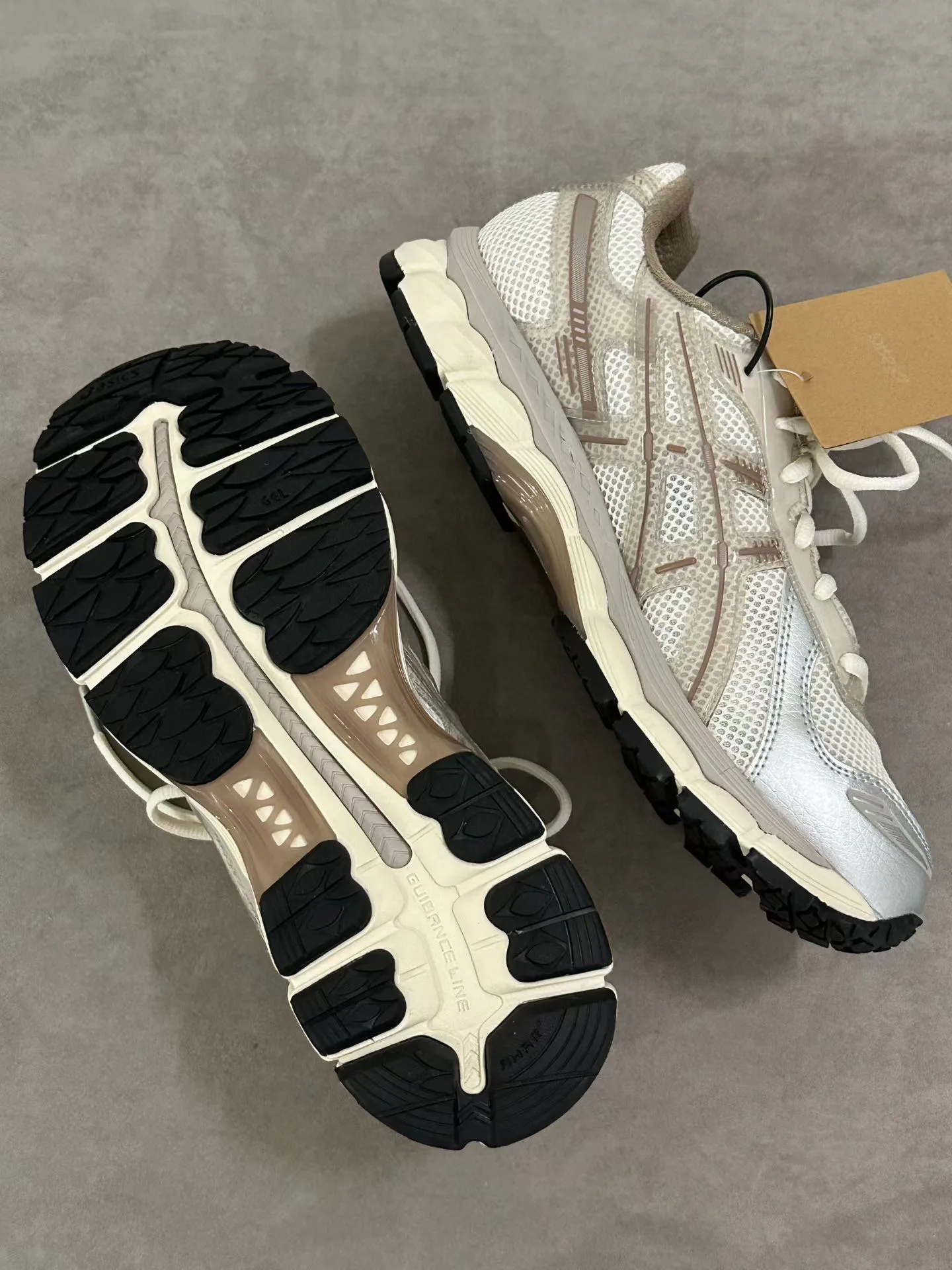 Кроссовки Женские Asics 17065412