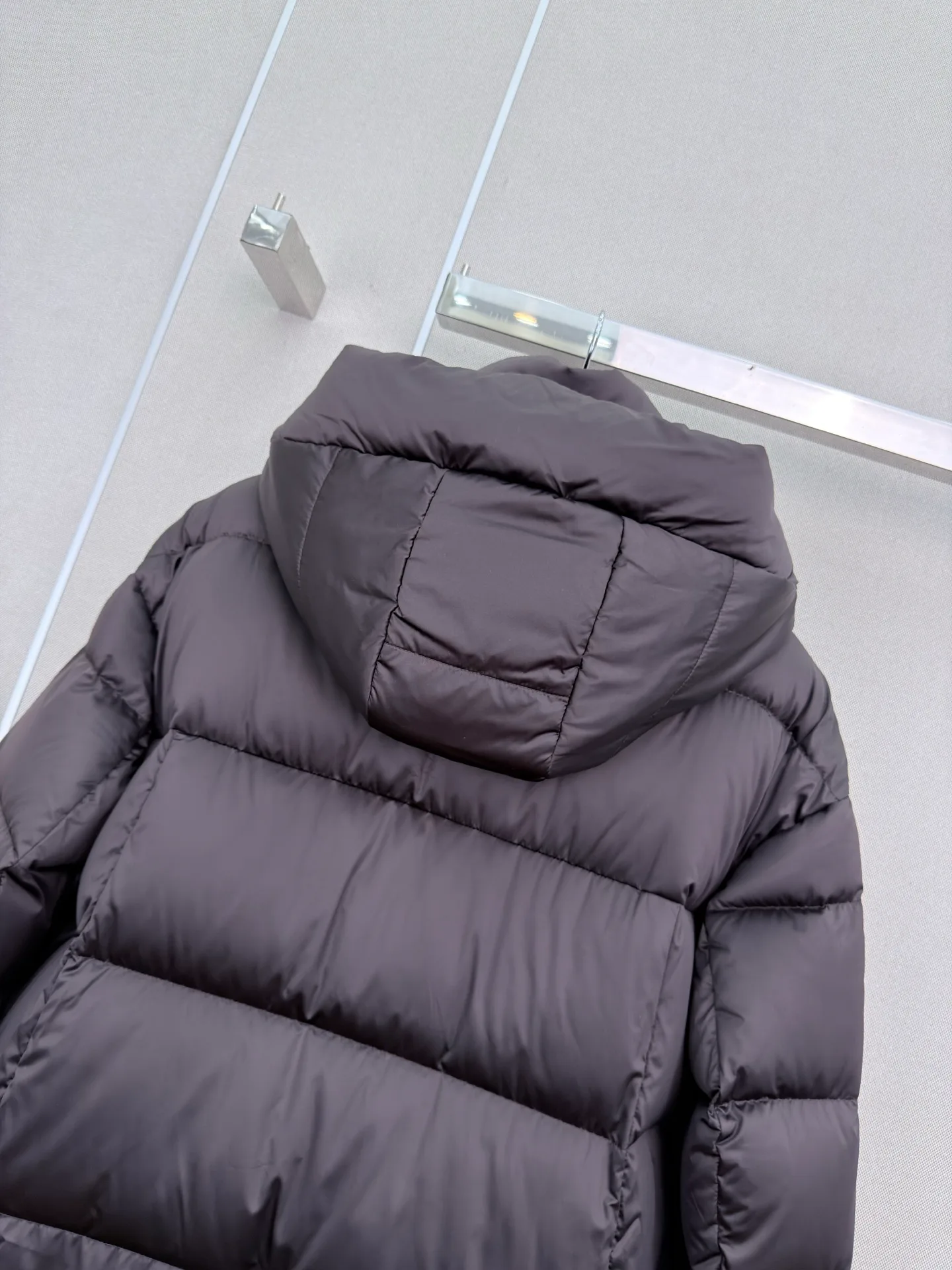 Куртки И Пуховики Женские Prada 18600987