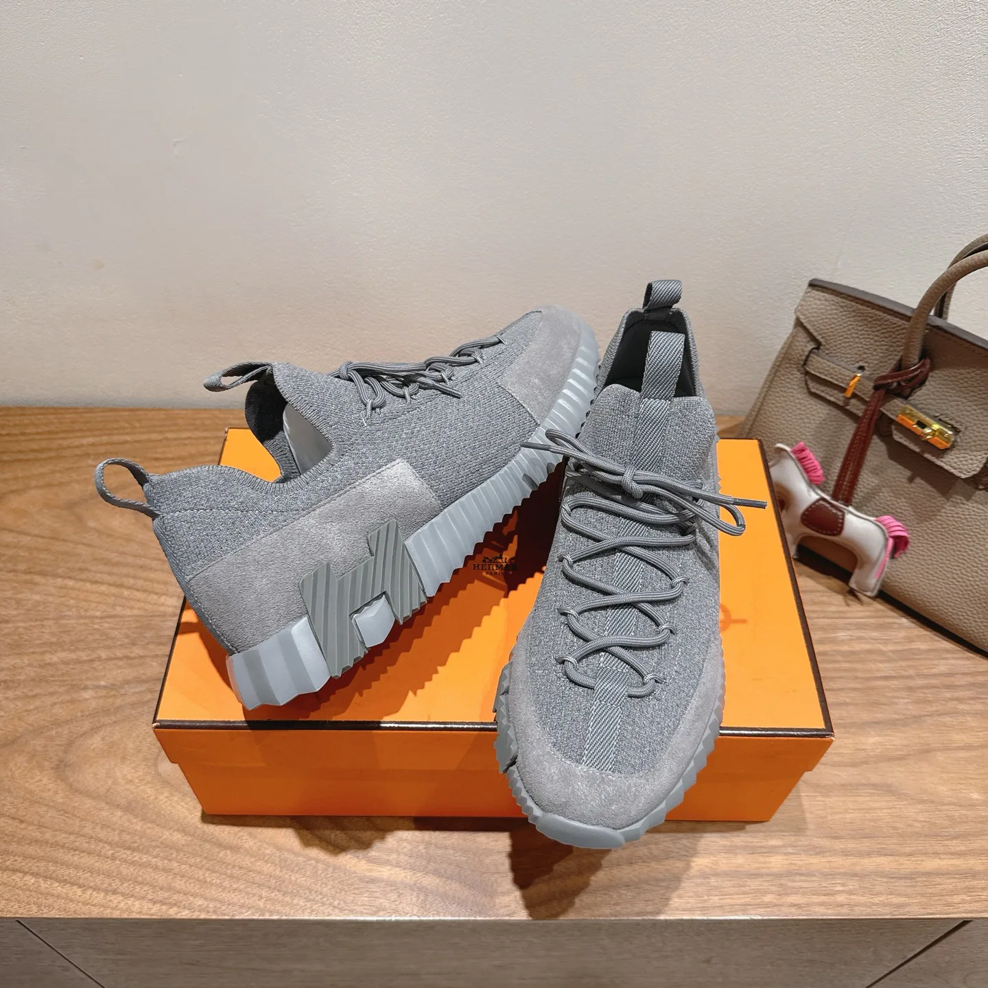 Кроссовки Женские Hermes 4852687