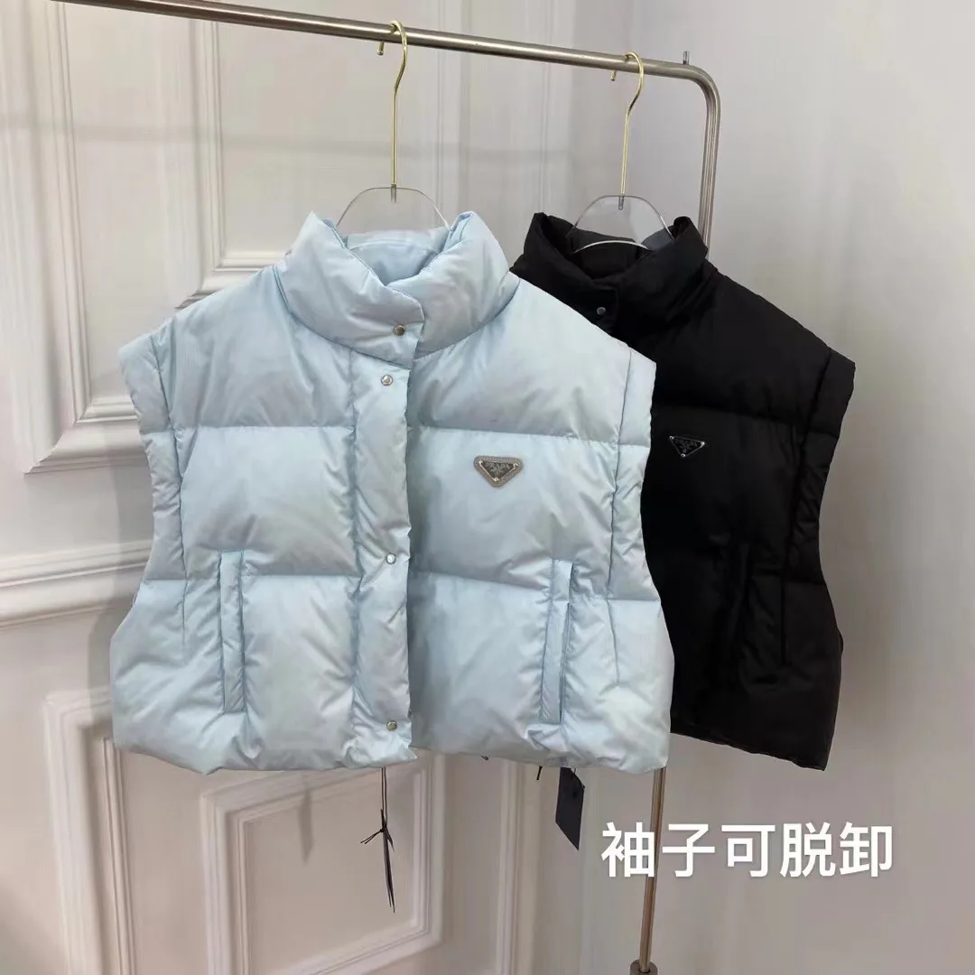 Куртки И Пуховики Женские Prada 17890879