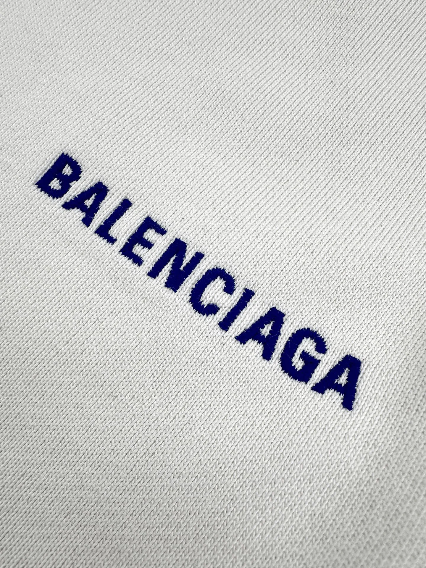 Шорты Женские Balenciaga 11681408