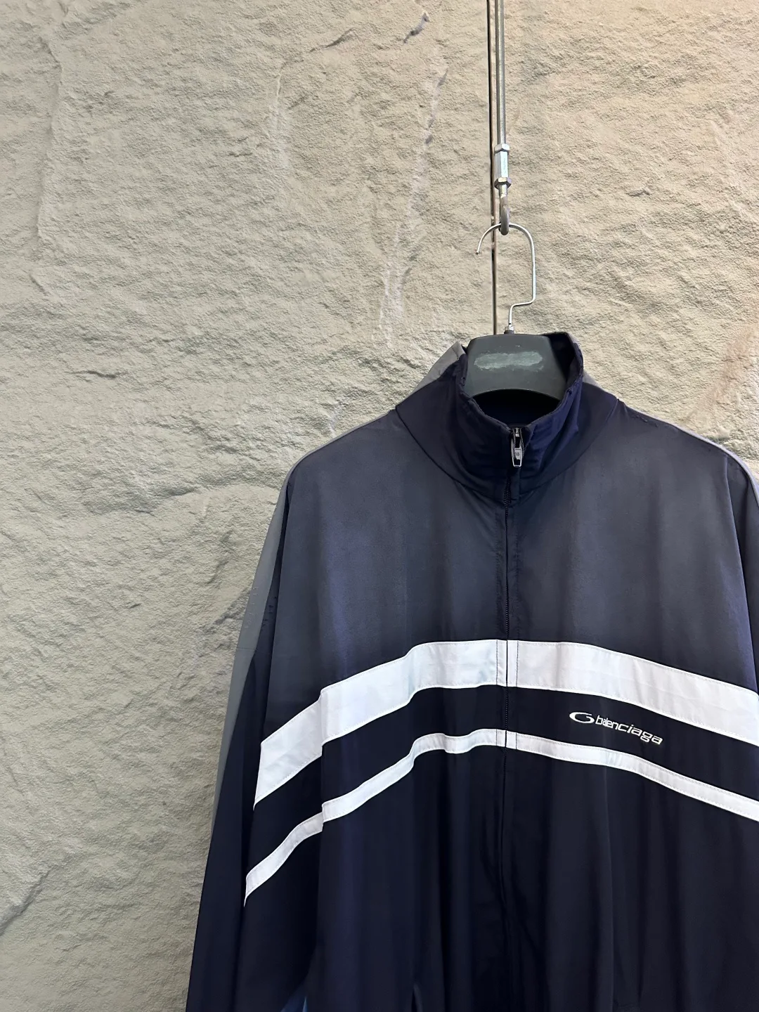 Куртки И Пуховики Женские Balenciaga 11593664