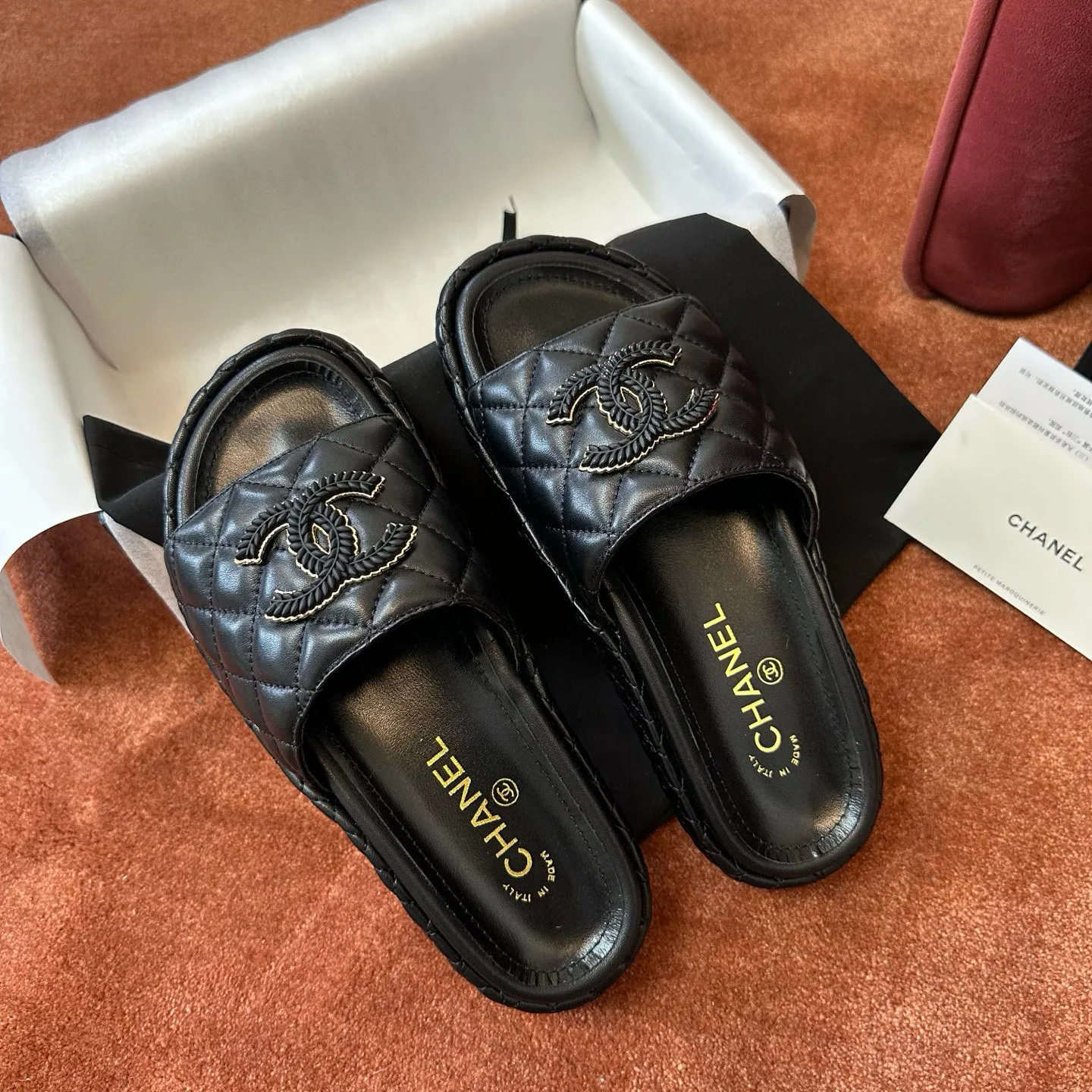 Шлепанцы Женские Chanel 18545