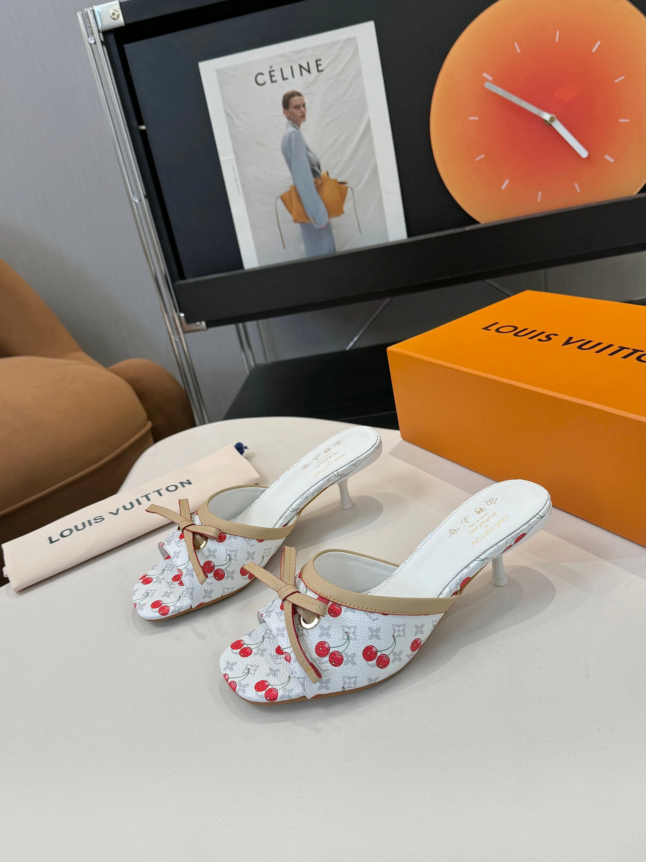 Босоножки Женские Louis Vuitton 11190682