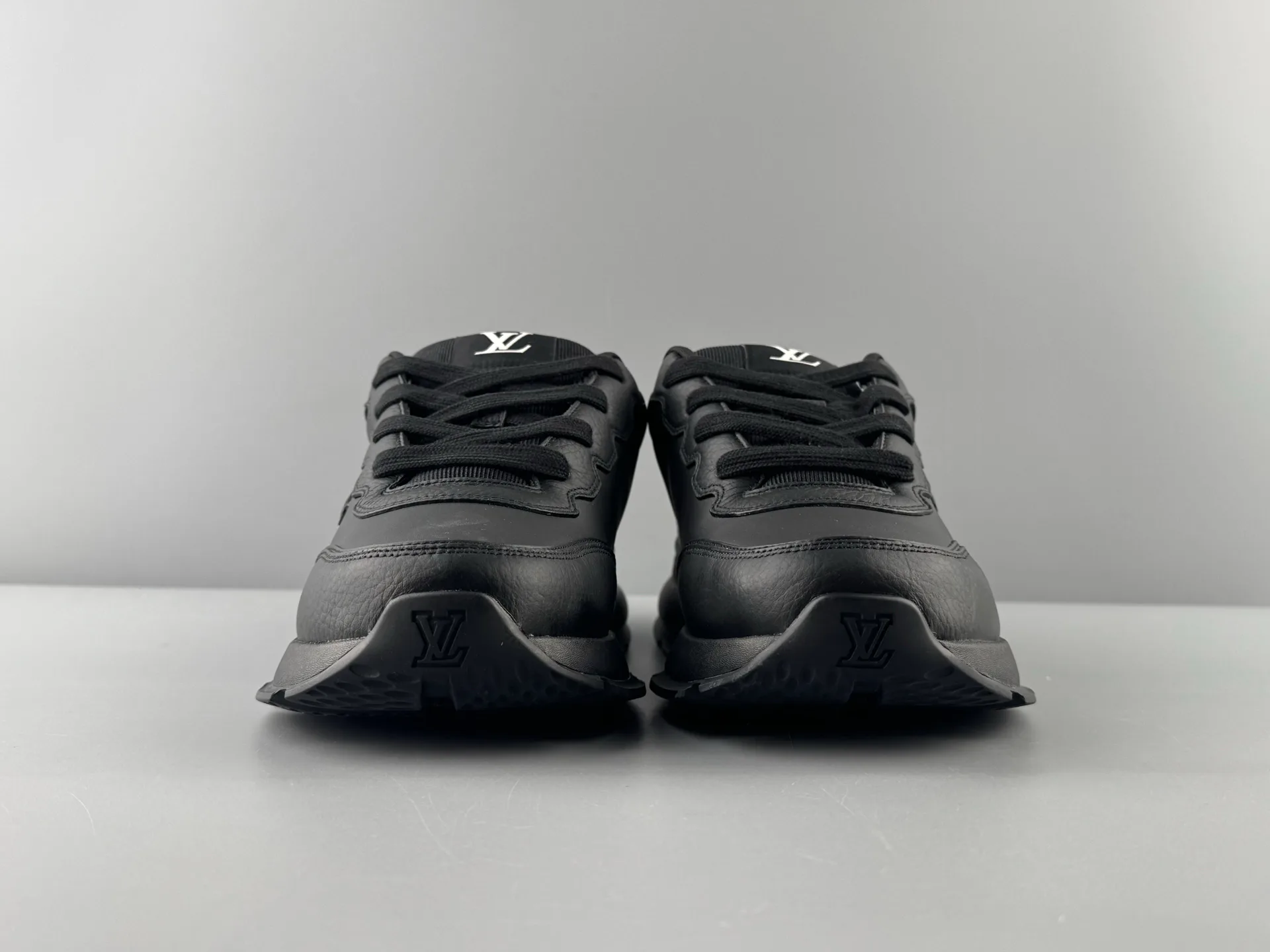 Кроссовки Мужские Louis Vuitton 1851263